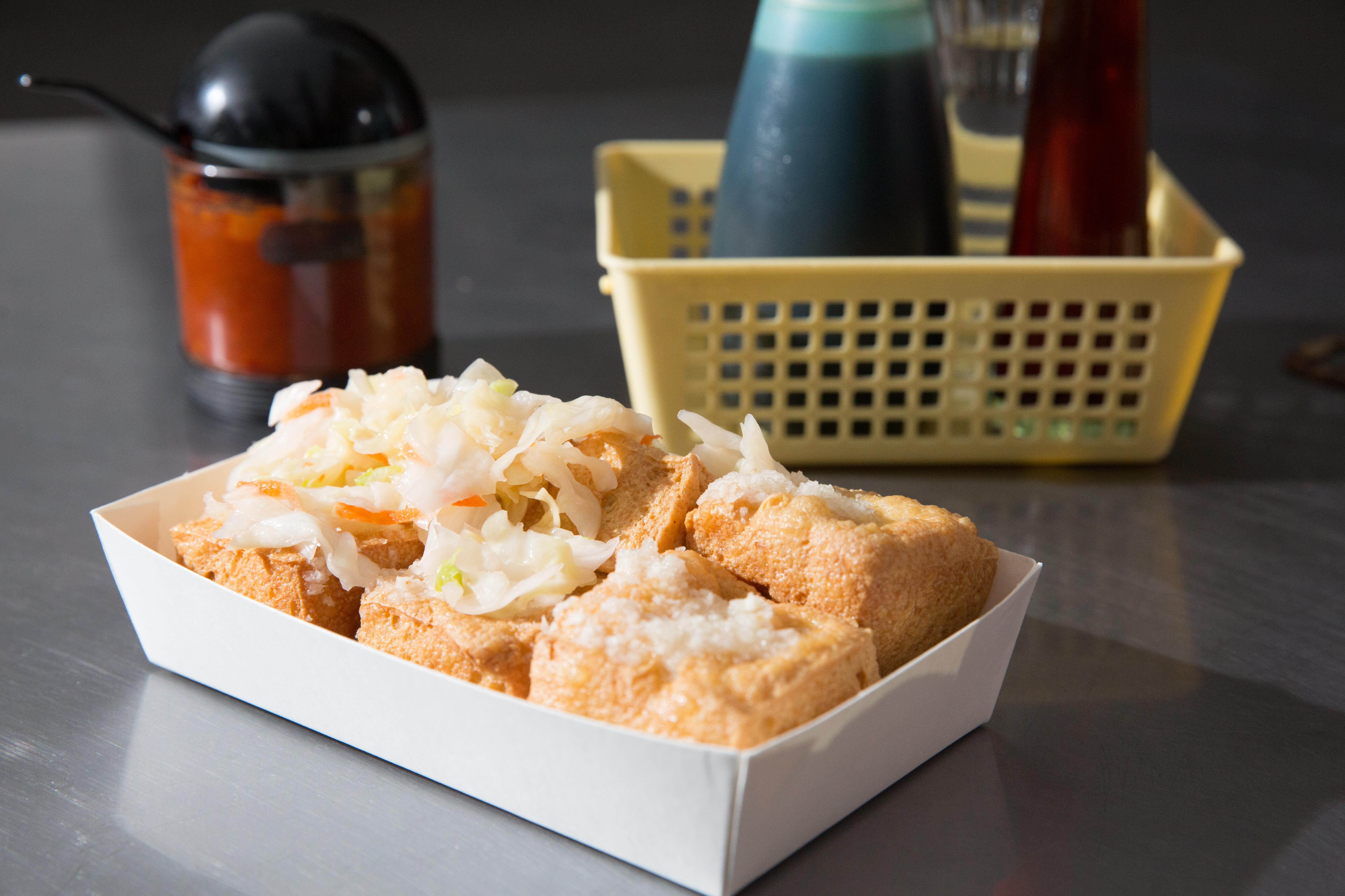 新北地檢依強制罪、恐嚇危害安全罪，將威脅臭豆腐店老闆的李男提起公訴。示意圖，非當事臭豆腐。（本刊資料照）