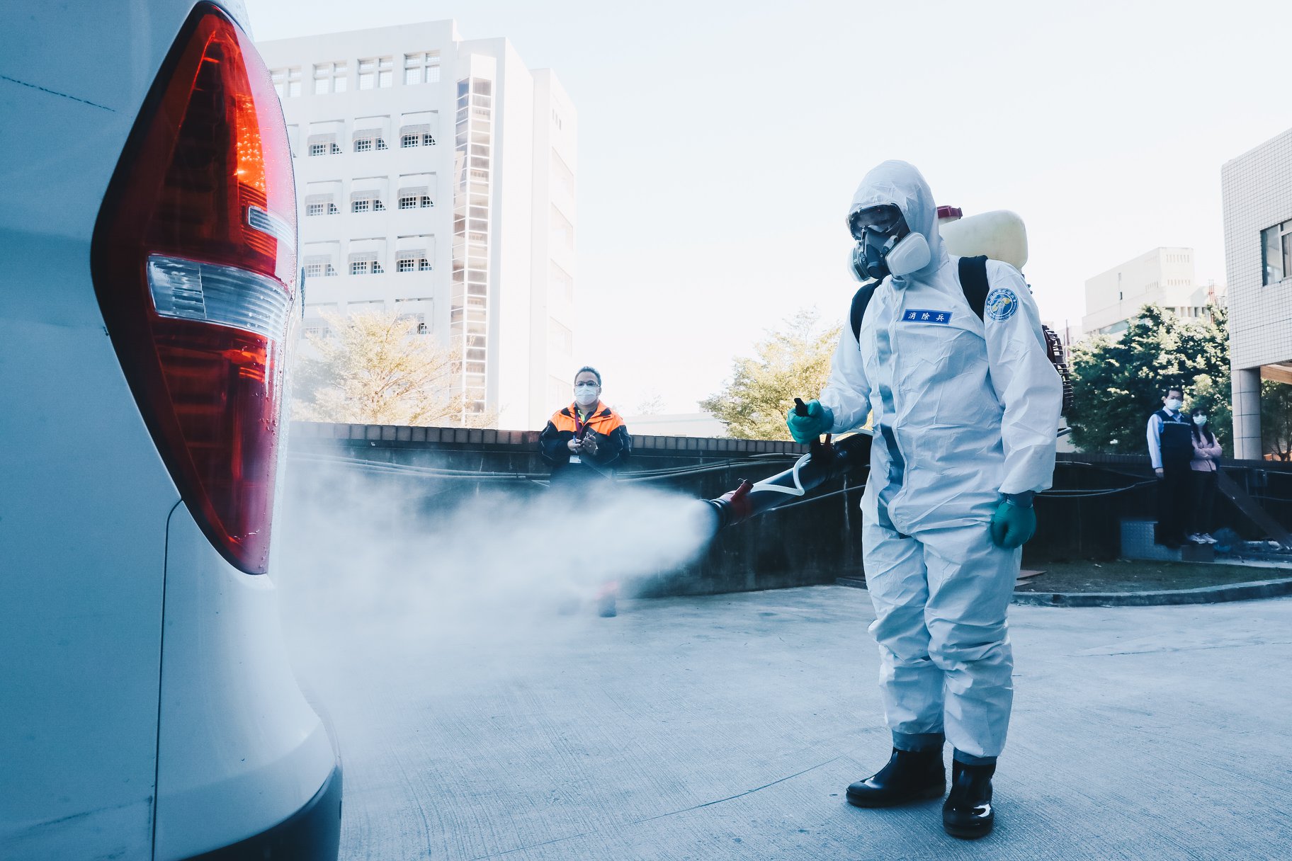 部桃爆發院內感染進而發生幾起零星社區個案，讓不少人感到憂心。（翻攝自蔡英文臉書）