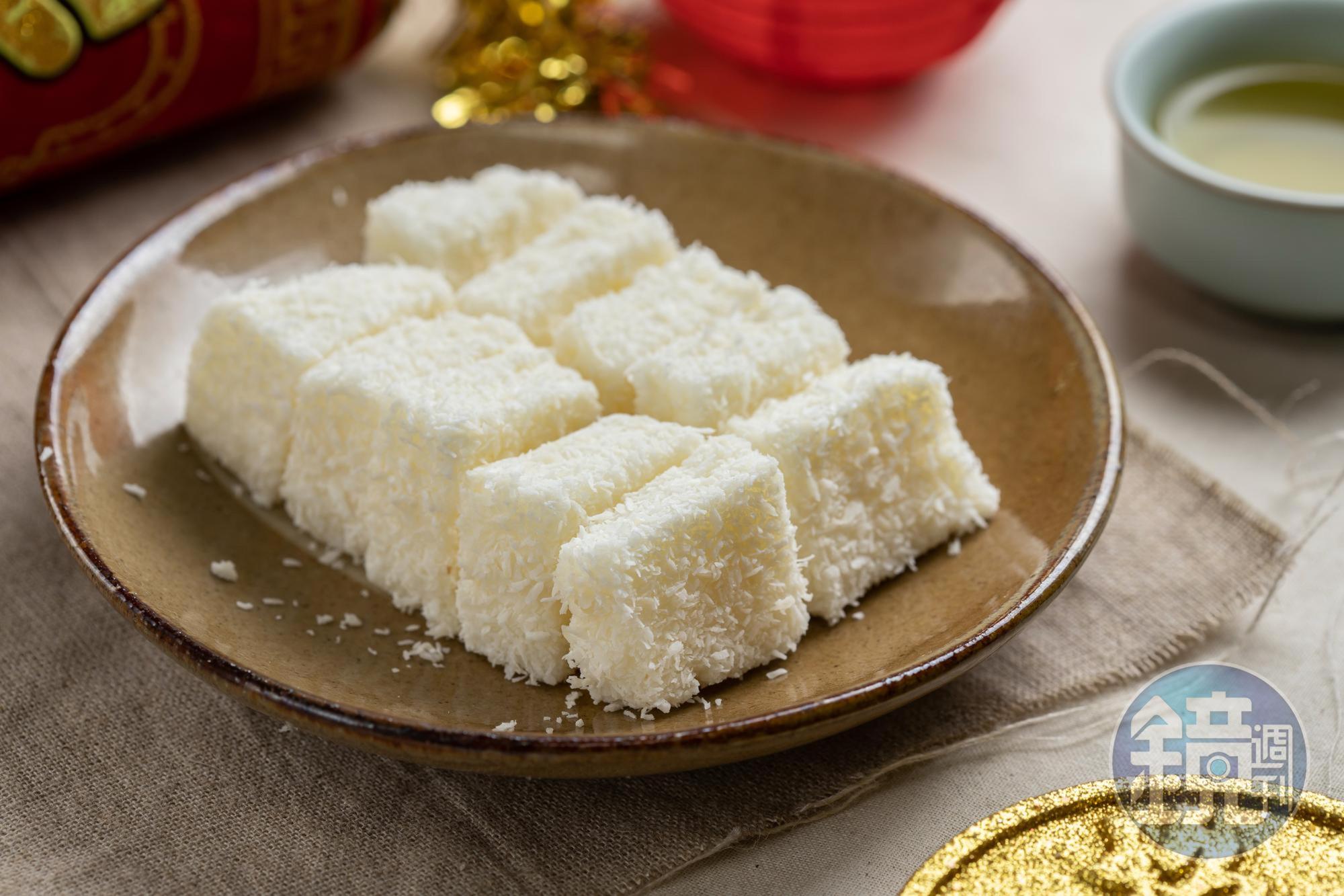 「雪花糕」奶味香濃,綿密Q彈。(60元/100g)