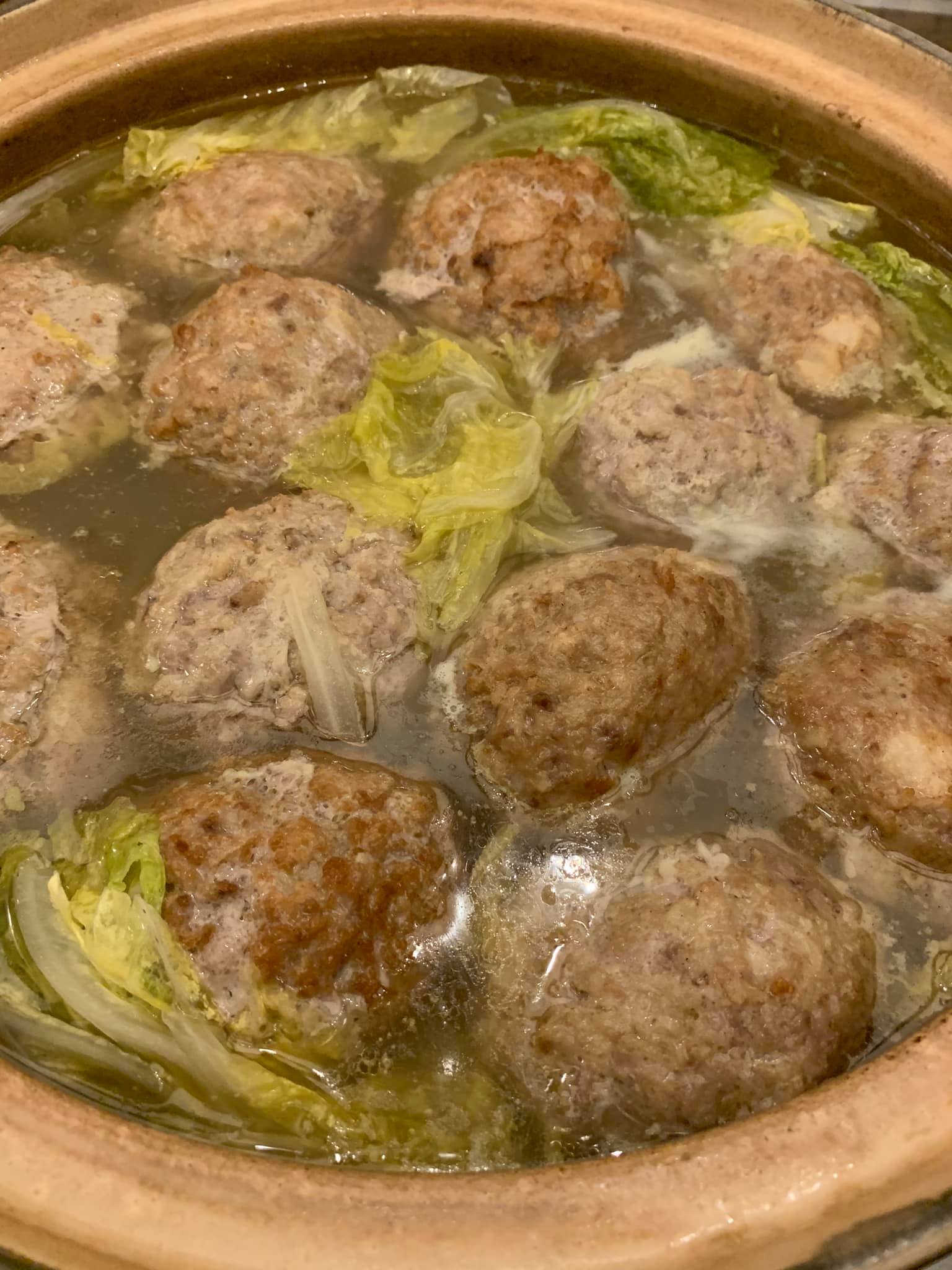 調味後原鍋上桌。