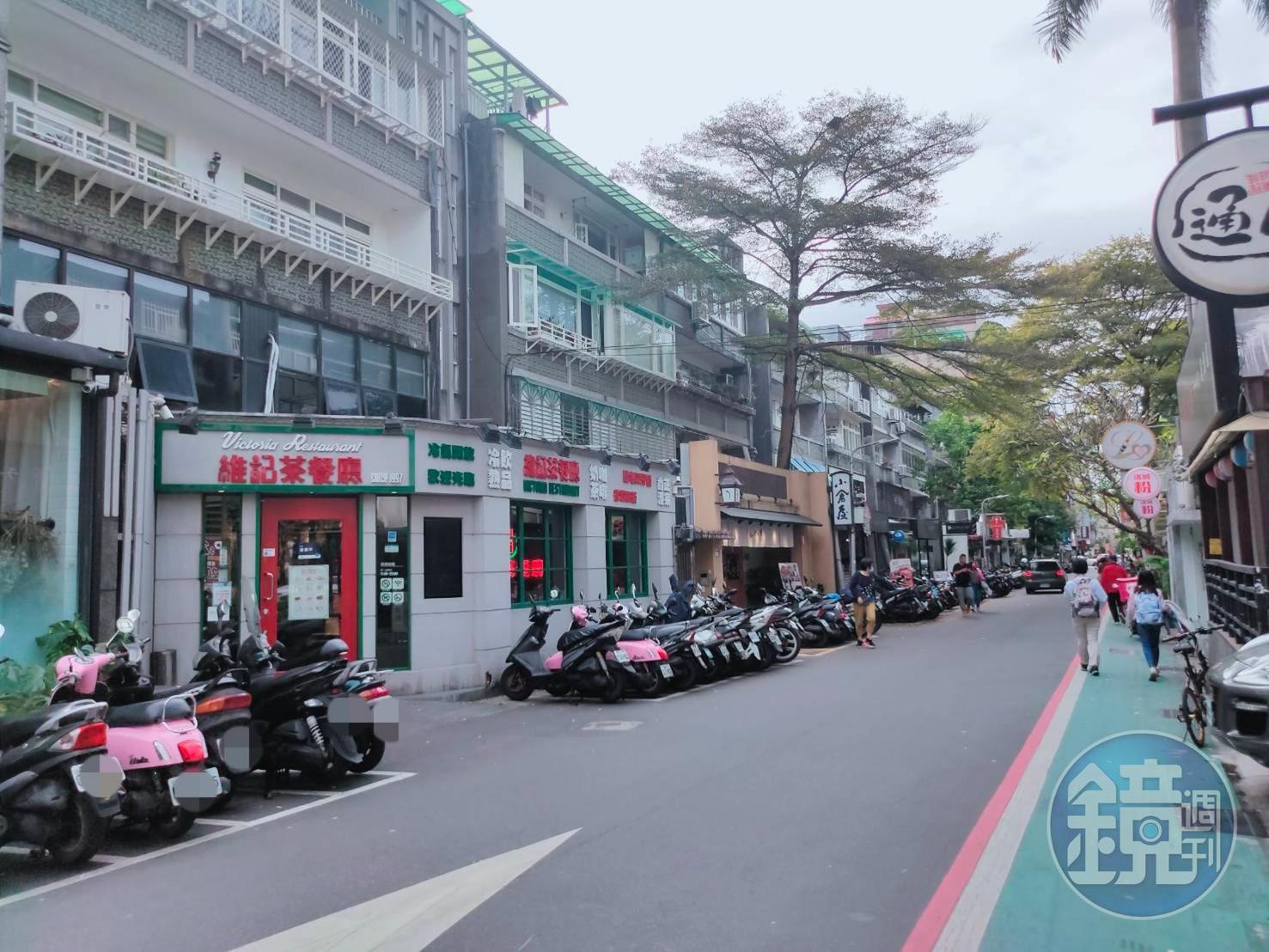 管委會涵蓋範圍從光復南路240巷至290巷的公寓,一樓還有許多知名餐廳及店家。