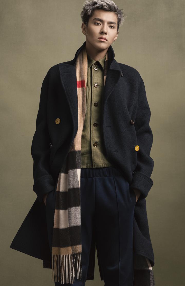 英國百年老牌Burberry首創先例，之前請來中國90男神吳亦凡當任代言人，讓曝光度與銷售額大增。（Burberry提供）