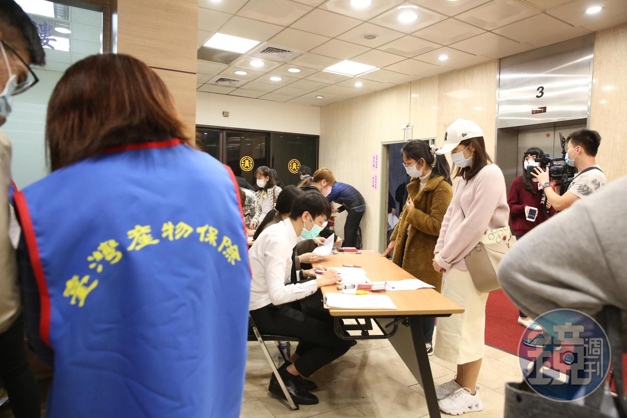 桃園緊急隔離的5,000人是否還能投保?台產發言人回應了。