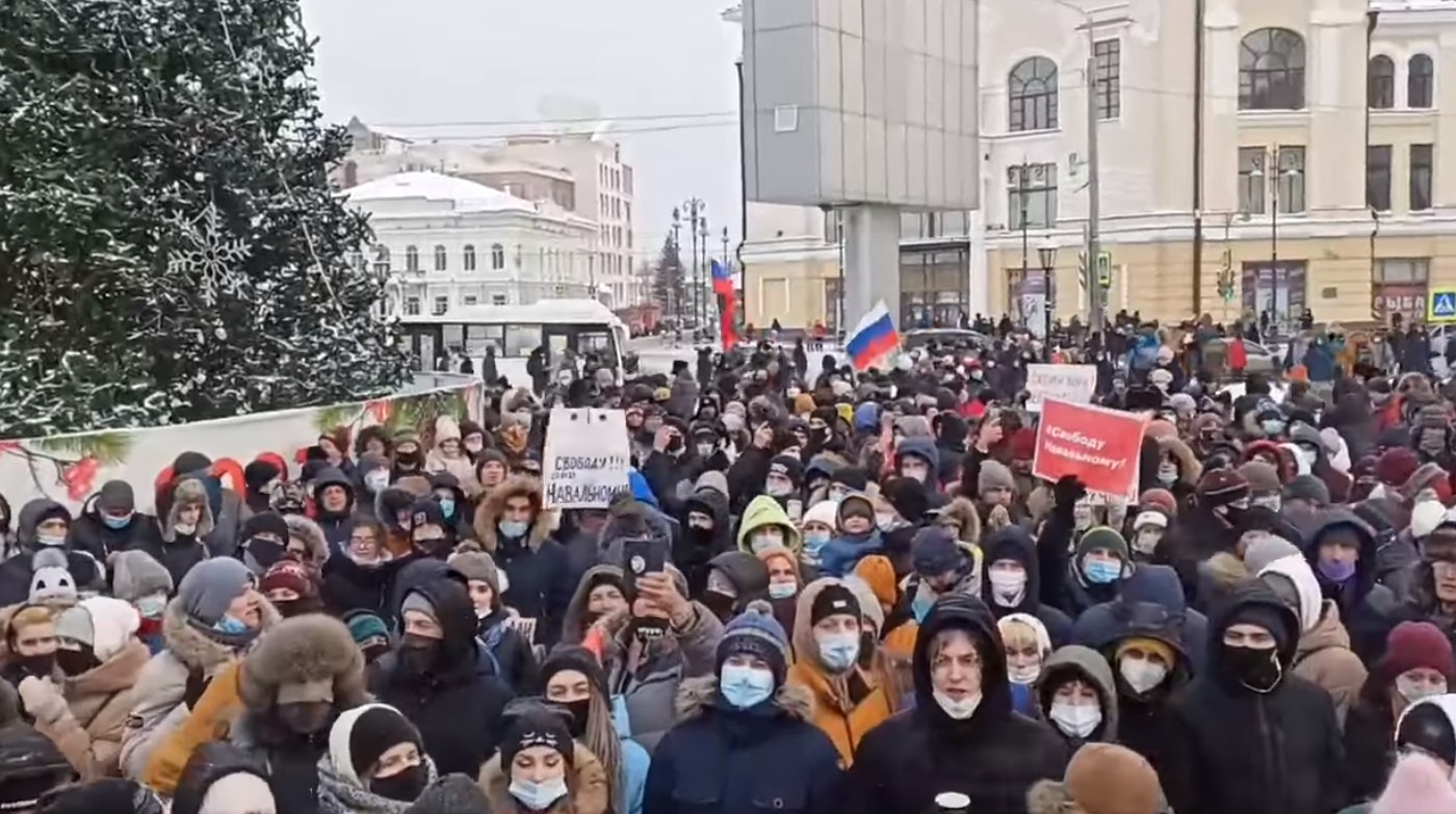 俄羅斯爆發反對派民眾上街抗議，數千人遭到拘捕。（翻攝自納瓦爾尼臉書）