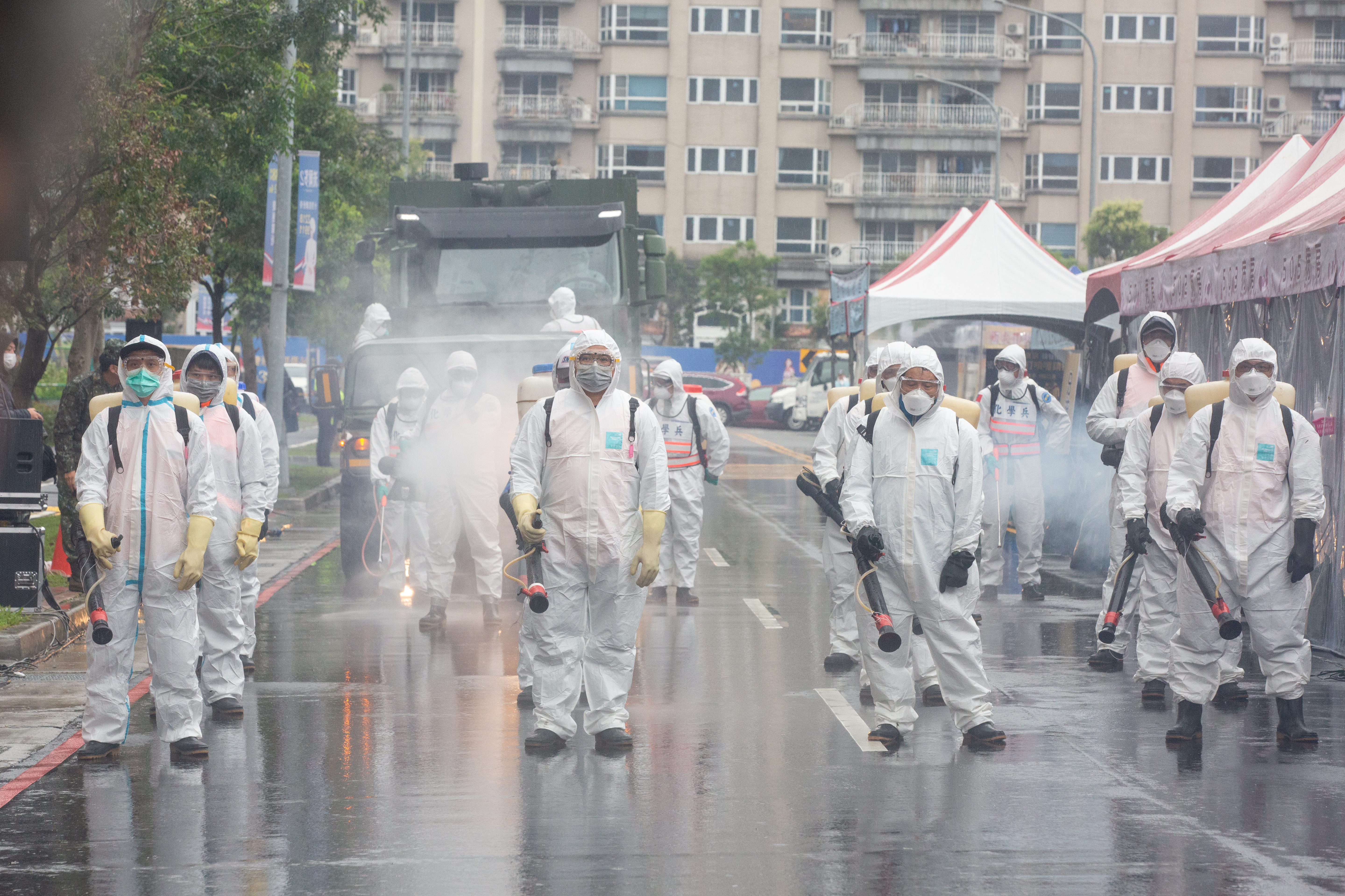 指揮中心今日宣布，1月6日至19日部桃相關範圍的出院病患、同住者、陪病者及案889就醫的接觸者，即起居家隔離14天。（本刊資料照）