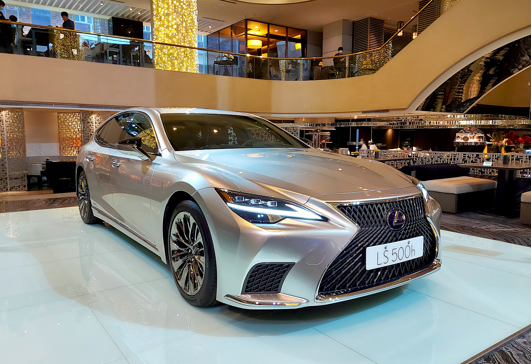 【新車登場】東瀛旗艦！LEXUS小改款LS