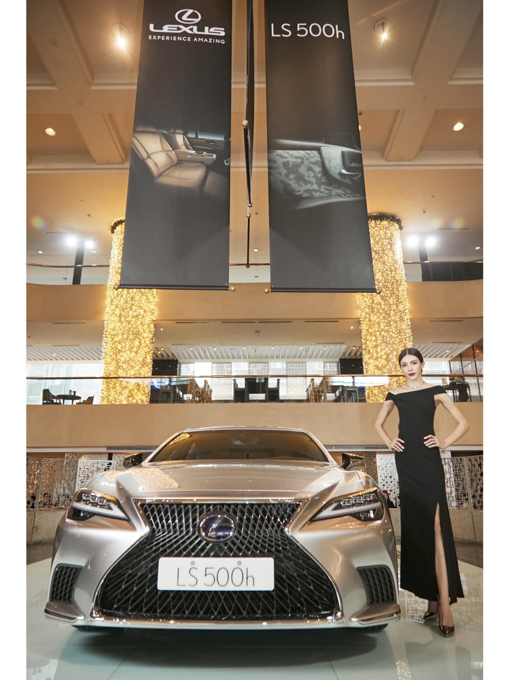 外觀精進，LS披新色導入全新外觀車色-新月銀。