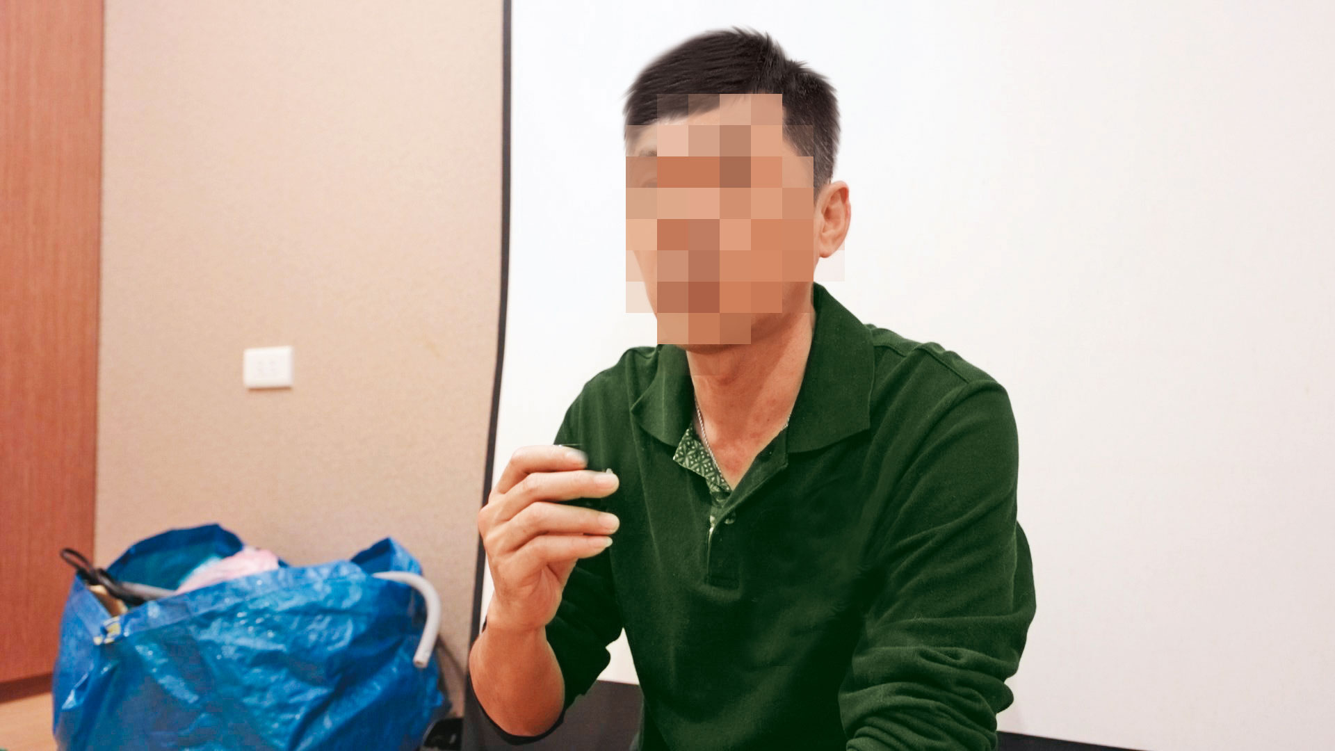 罷免總部志工B先生（圖）指控陳品宏，打著罷免旗幟，藉機斂財。