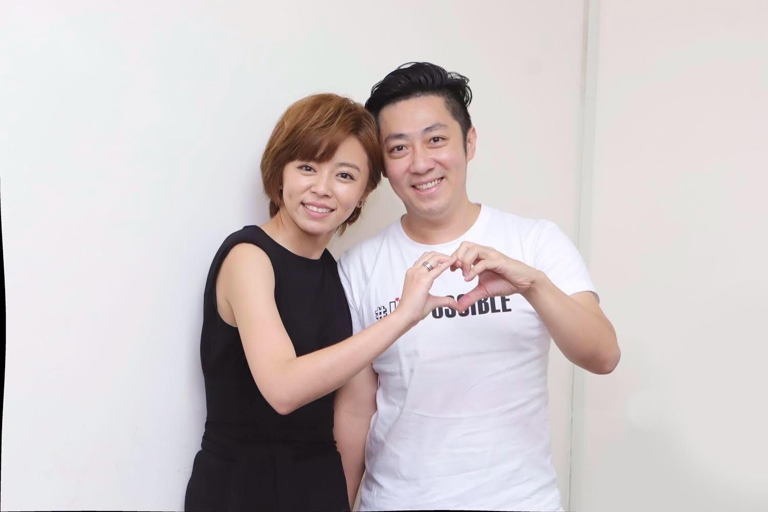 王瞳(左)與艾成(右)登記結婚至今還未去拍過婚紗照。(民視提供)