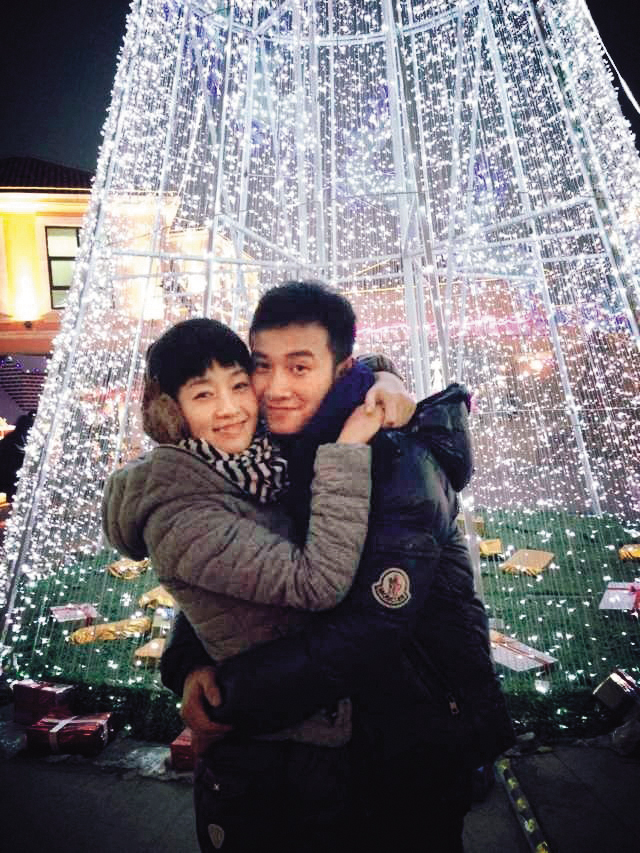 文章(右)鬧出軌5年後,馬伊琍(左)選擇離婚。(翻攝自文章微博)