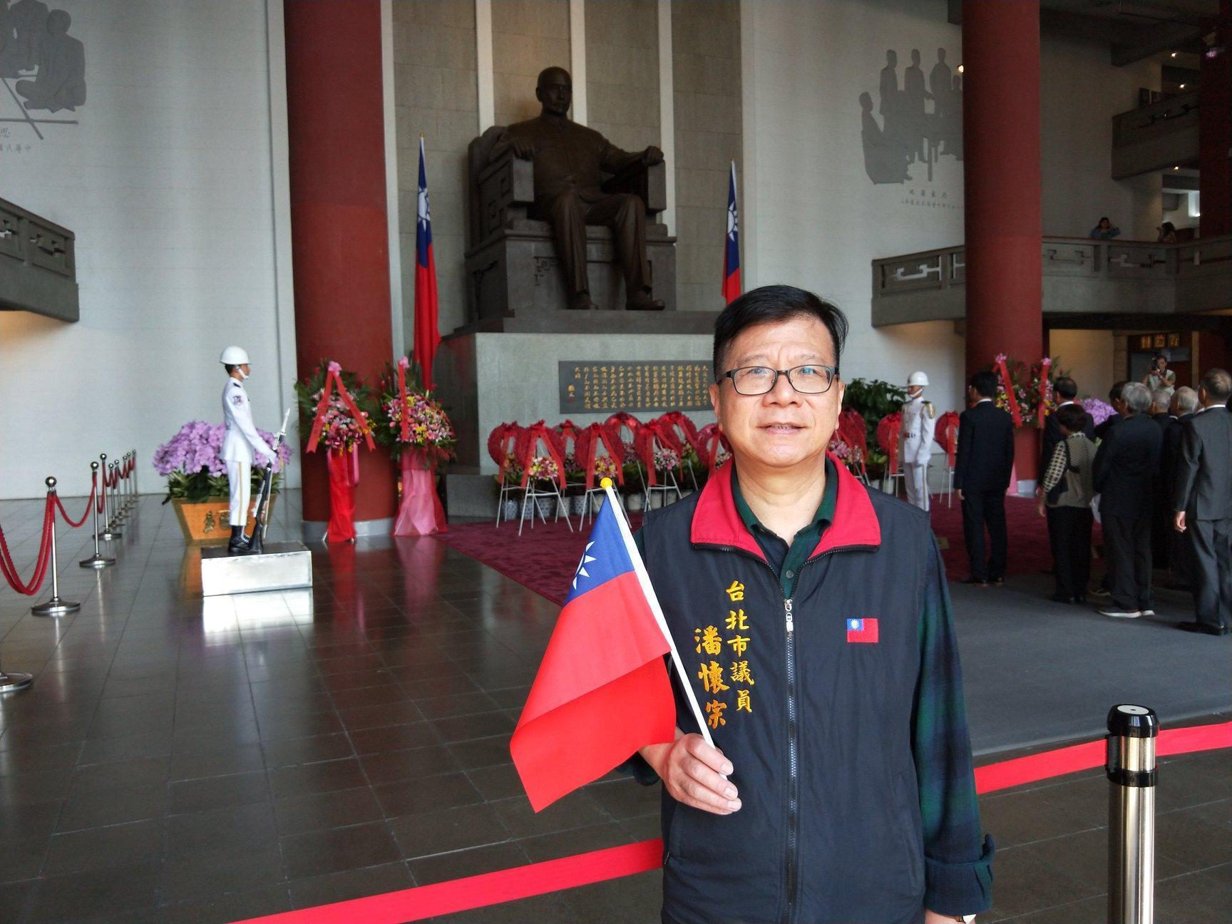 潘懷宗涉嫌貪汙,他過去的黑歷史又被翻出。(翻攝自潘懷宗臉書)