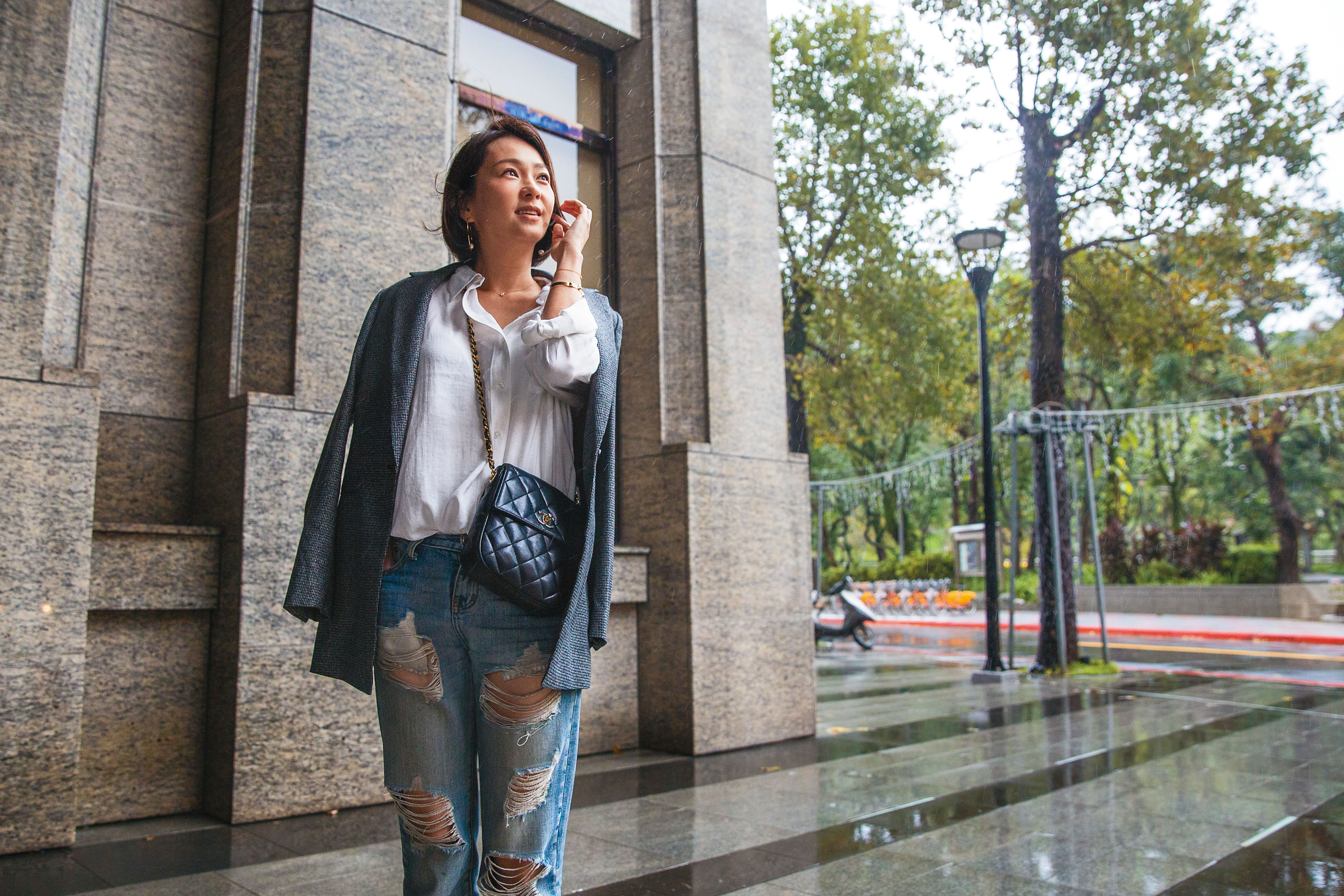 早在23歲時便買進人生第1間房，六月如今靠房產滾出千萬財。