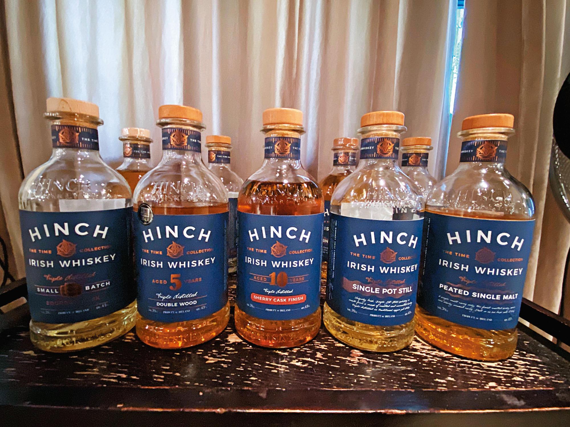 星崎威士忌目前市面有5種不同風格的產品,酒精度均為43%,而稍高的酒精度可以擁有更豐富的風味。