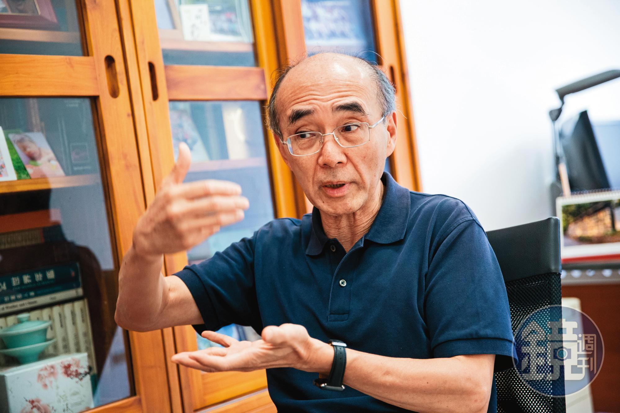 中研院環境變遷研究中心副主任許晃雄警告,全球暖化不止影響珊瑚白化,若不積極減碳,環境災難將持續不斷。