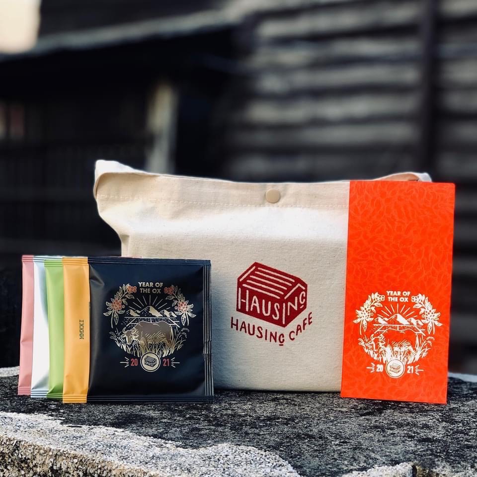 咖啡品牌在牛年不約而同玩起聯名。（HAUSINC CAFÉ 提供）