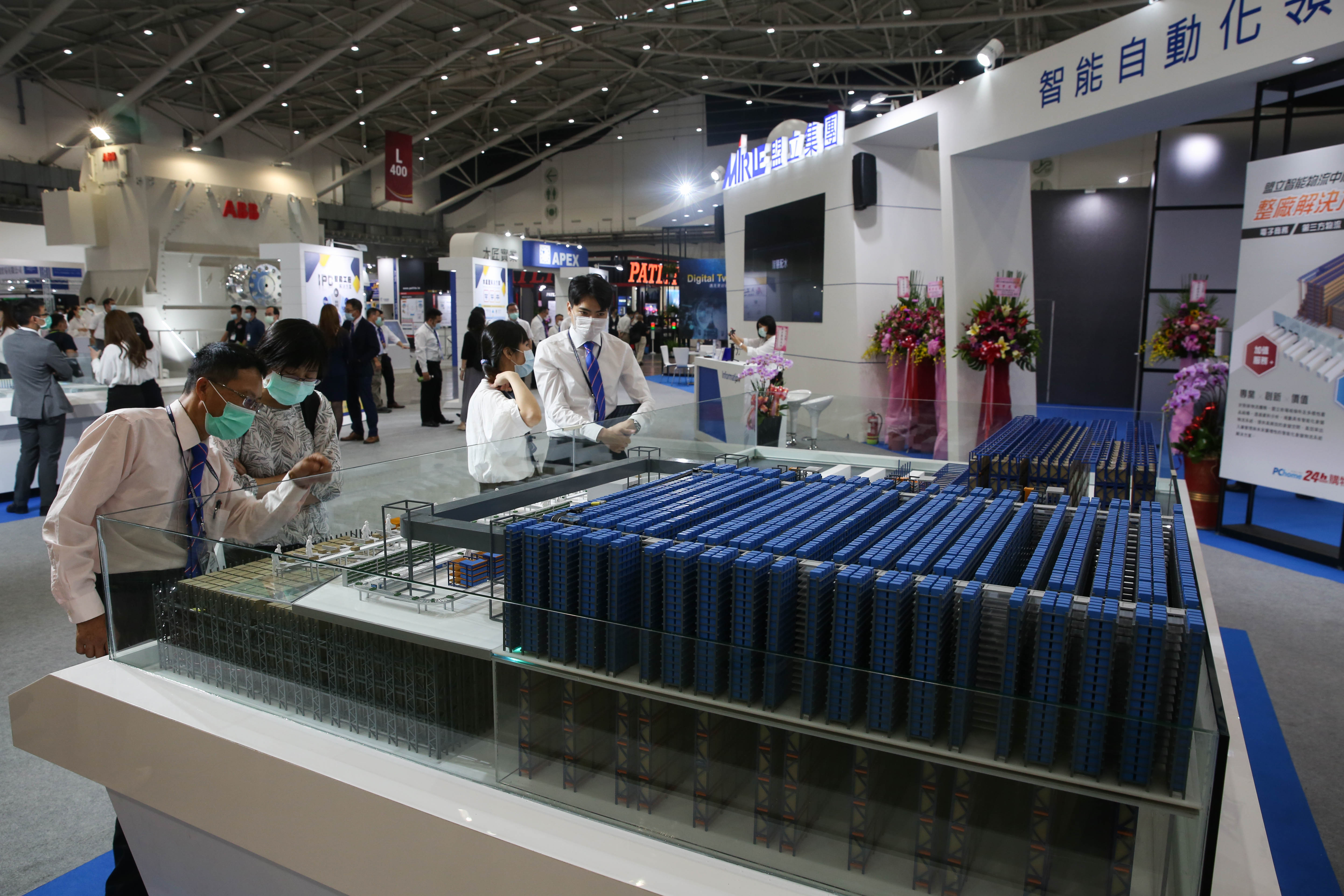 盟立近年打入台積電供應鏈，提供全球首創晶圓倉儲自動化搬運系統。