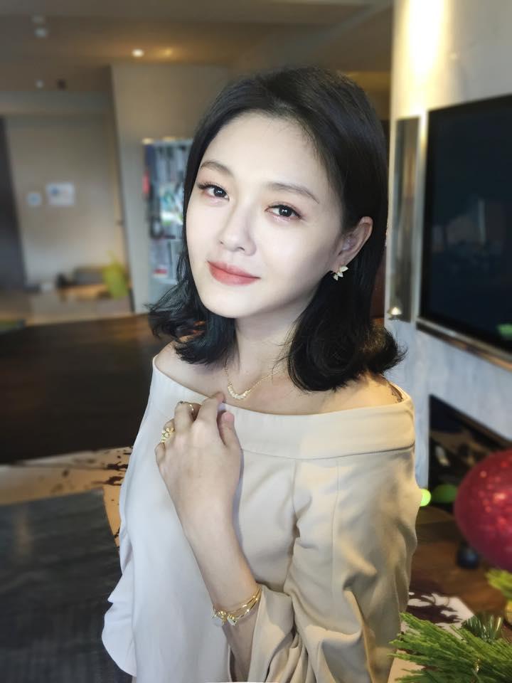 大S婚後多半接到媽媽角色，甚至要她演王大陸的媽，她覺得太誇張無法接受，導致後來沒戲演。（翻攝自大S臉書）