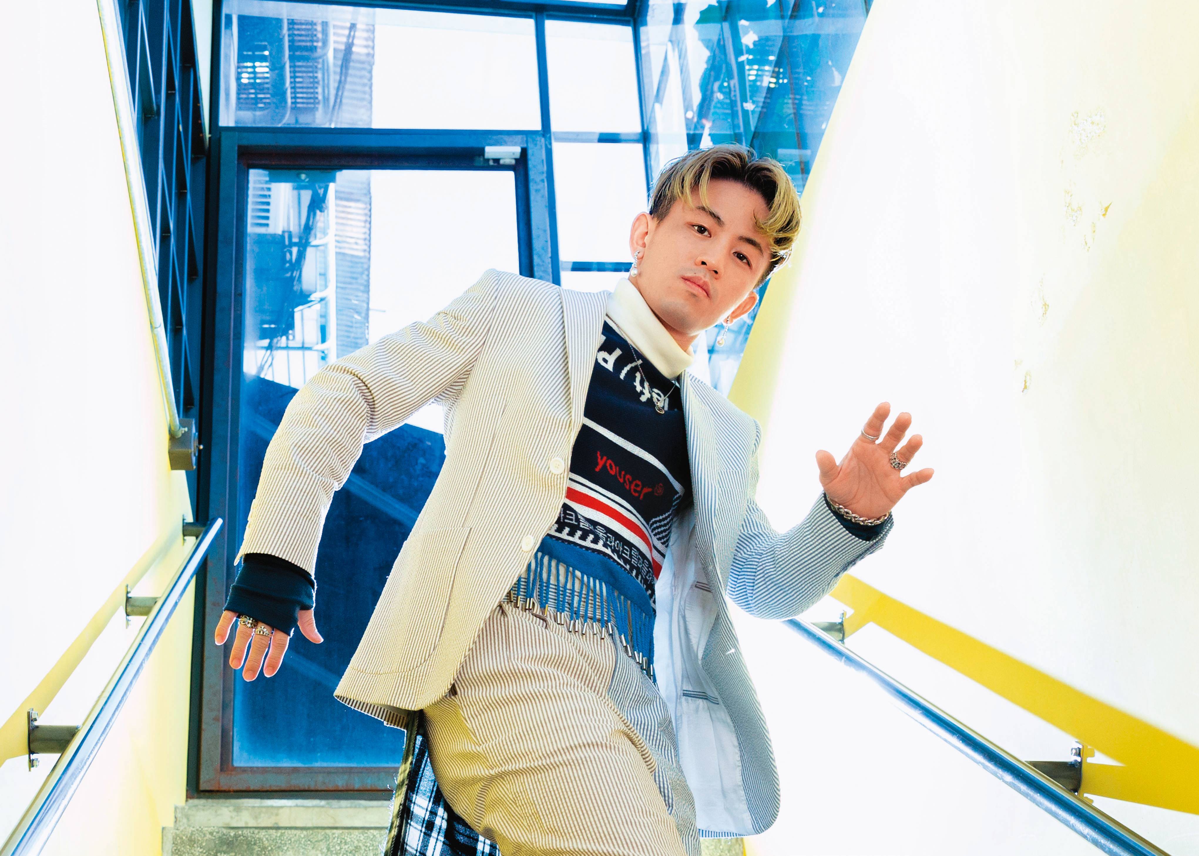 有12年街舞經驗的劉凌宇（淋雨），以街舞男團B.T.O.D出道。