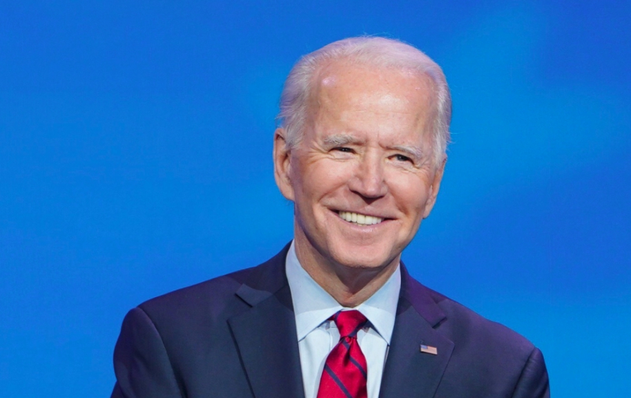 美國總統拜登發聲明呼籲緬甸軍方釋放被拘留的維權人士和官員，並表示考慮恢復對緬甸的制裁。（翻攝Joe Biden臉書）