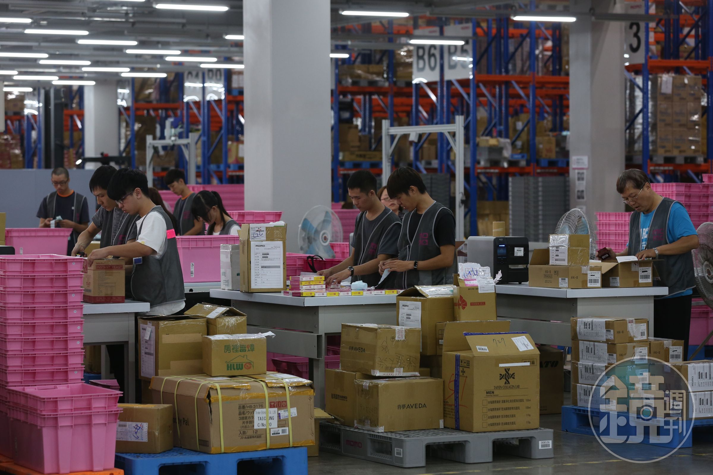 富邦媒穩居台灣電商龍頭，去年營收逾671億元，預估賺超過1個股本。