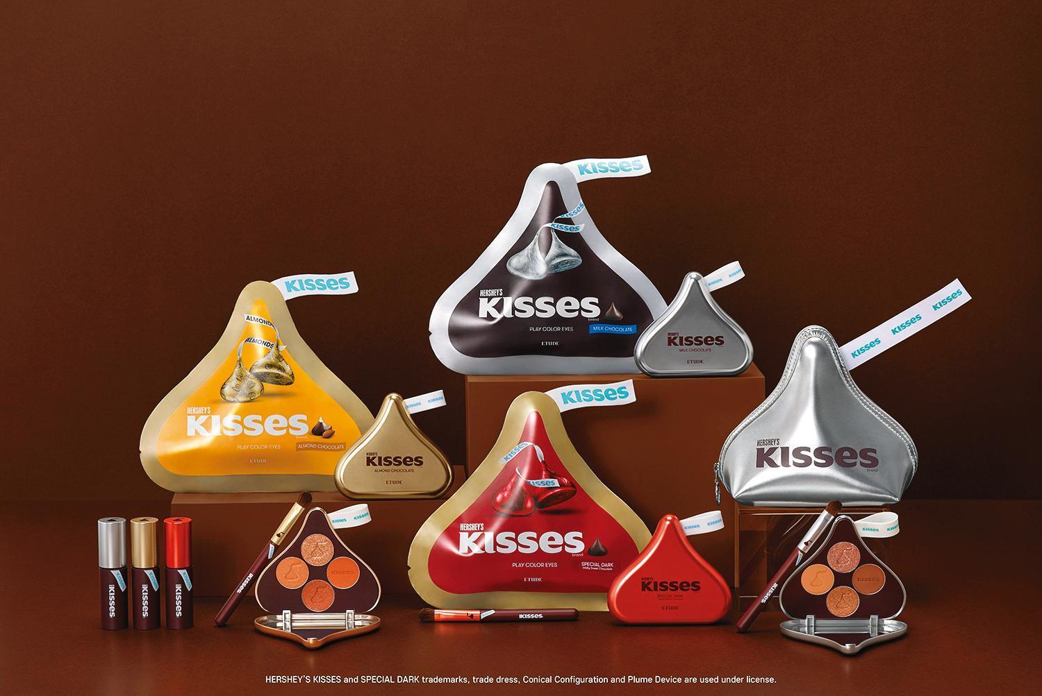ETUDEＸHERSHEY'S KISSES聯名系列：玩轉色彩4色眼彩盤NT$790、巧克力慕斯唇釉NT$380。（ETUDE提供）