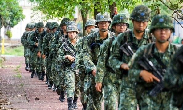國防部表示今年教召3,000人,大部分將由過去曾申請免召出國者中選出。(翻攝自國防部發言人臉書)