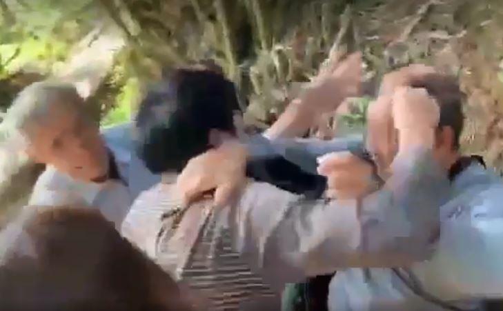 台北內湖一處觀光柑橘園爆發糾紛,在肢體衝突後雙方皆互告傷害。(翻攝臉書「爆料公社」)