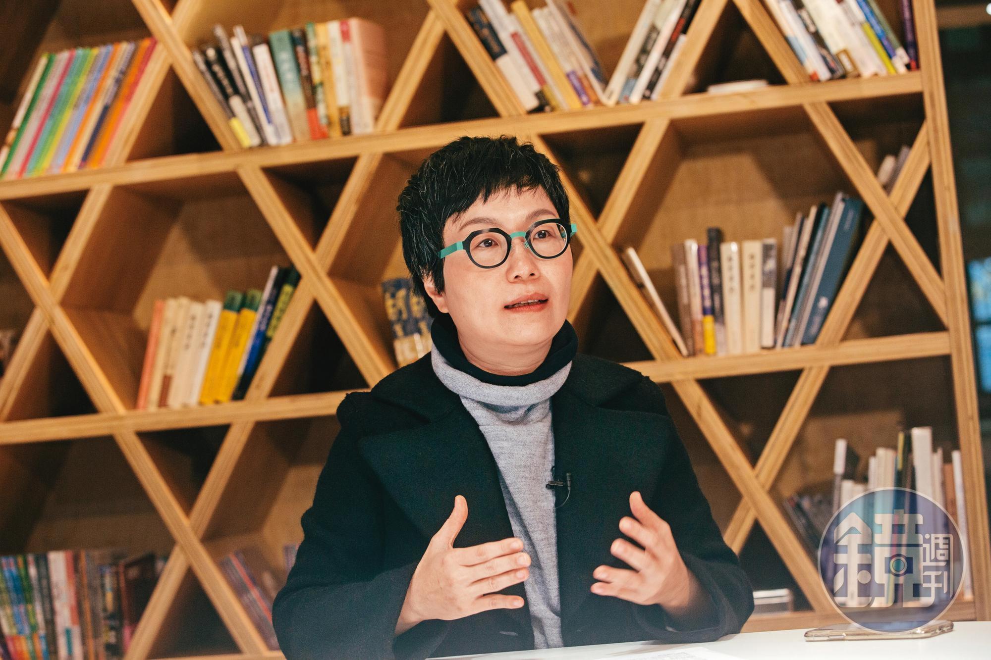文策院董事長丁曉菁積極尋找合作夥伴,提升國內文創產業發展。
