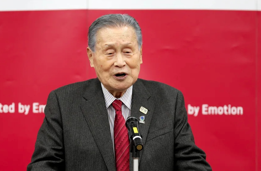 對於近日性別歧視言論，森喜朗今（4日）則在記者會上致歉。（翻攝東京奧運官網）