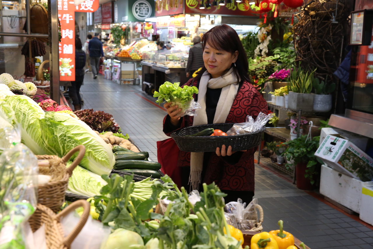 美食生活作家韓良憶，認為在市場裡可以捕捉到每個季節的面目。