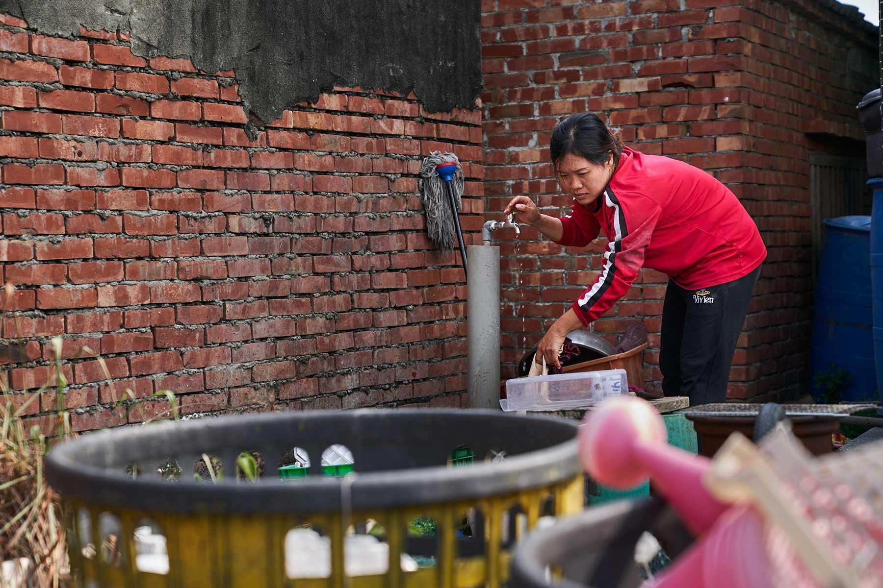 台灣近年新住民題材的案子較多，故吳郁瑩籌拍《阿紫》申請官方補助不易。（好威映象提供）