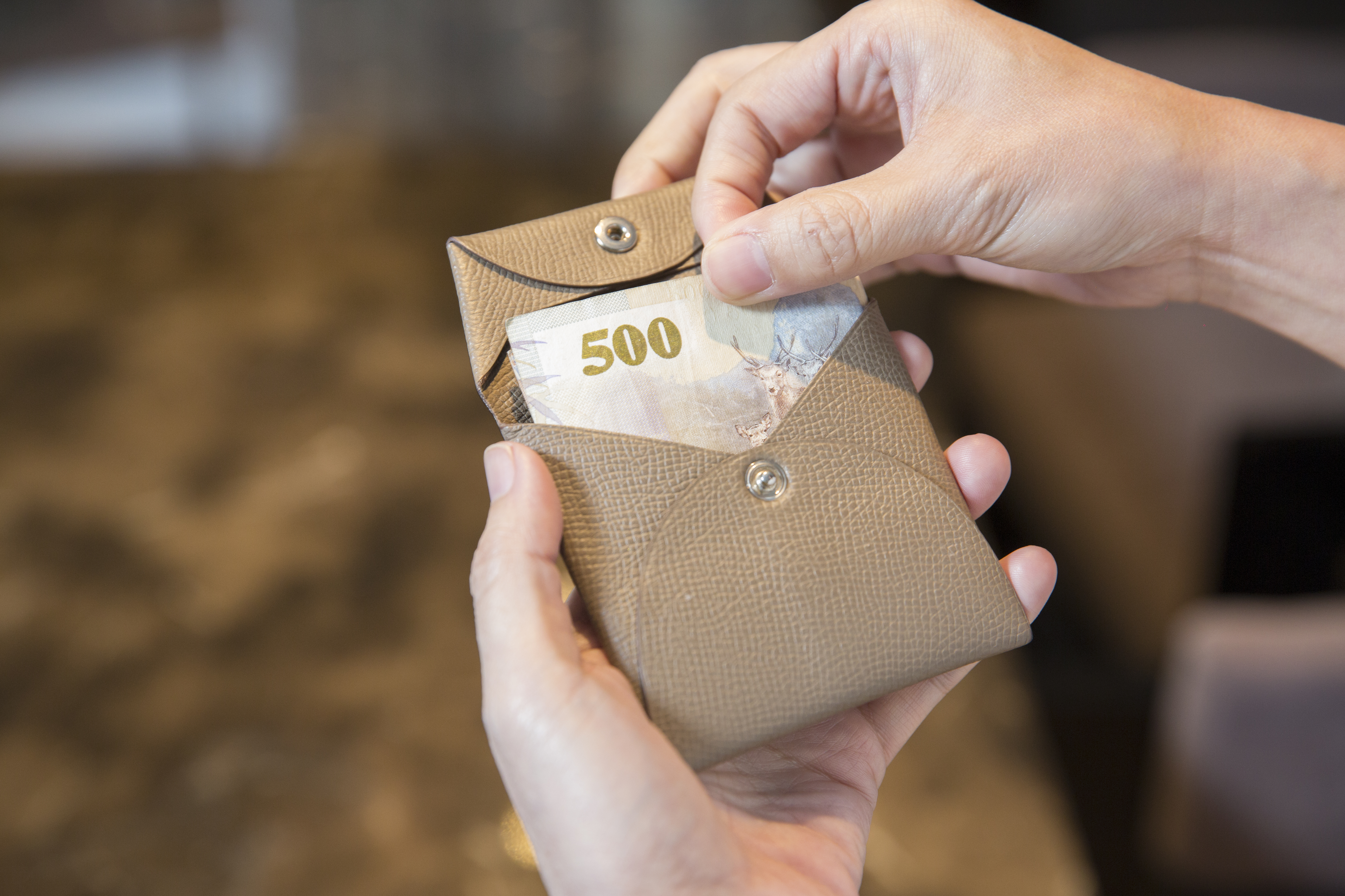 施行斷捨離生活的六月，驚覺每天放500元在錢包中仍是綽綽有餘。