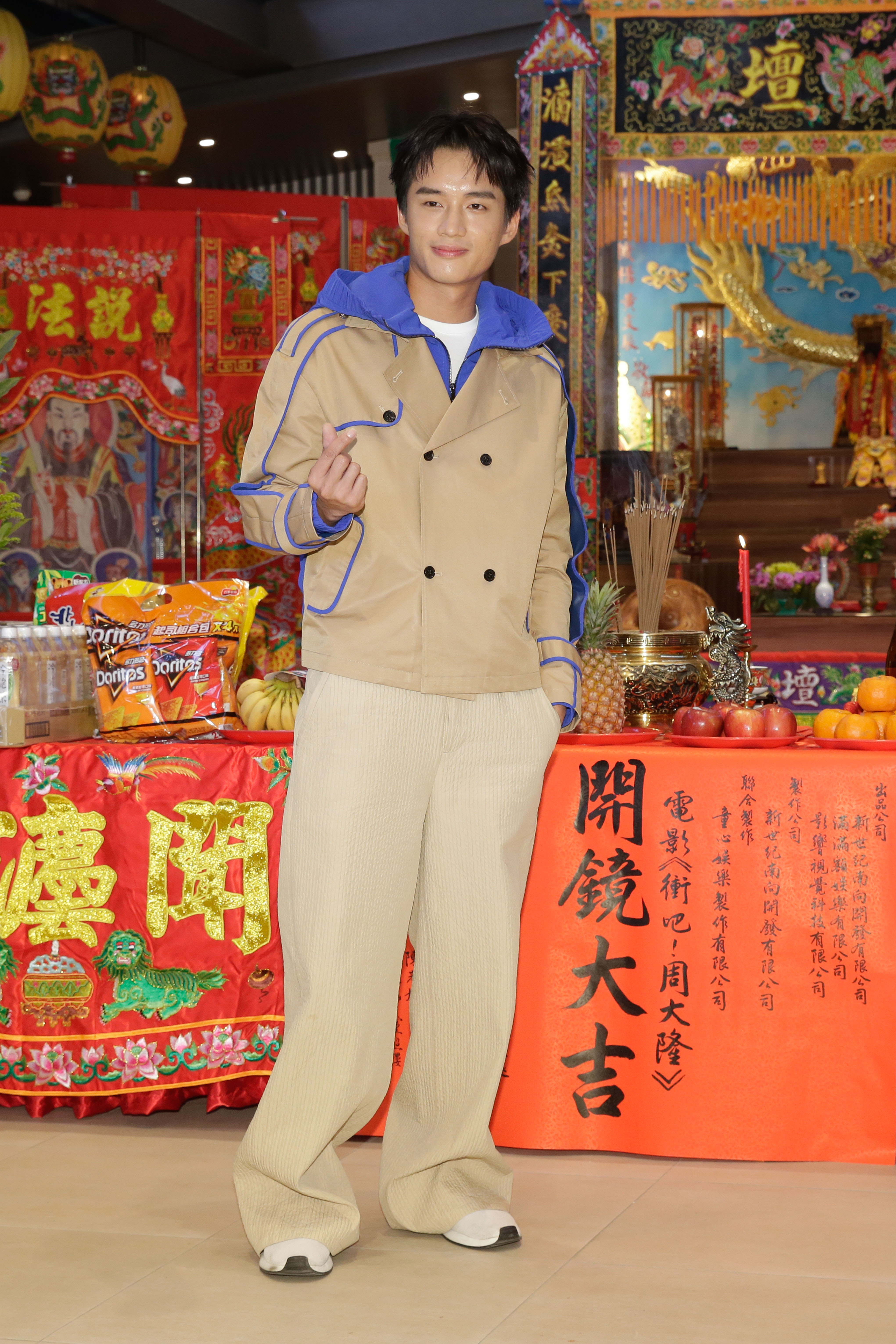 陳澤耀才剛求婚成功就來台工作,透露無法回大馬過年很想家,會與李李仁一家人一起過年。