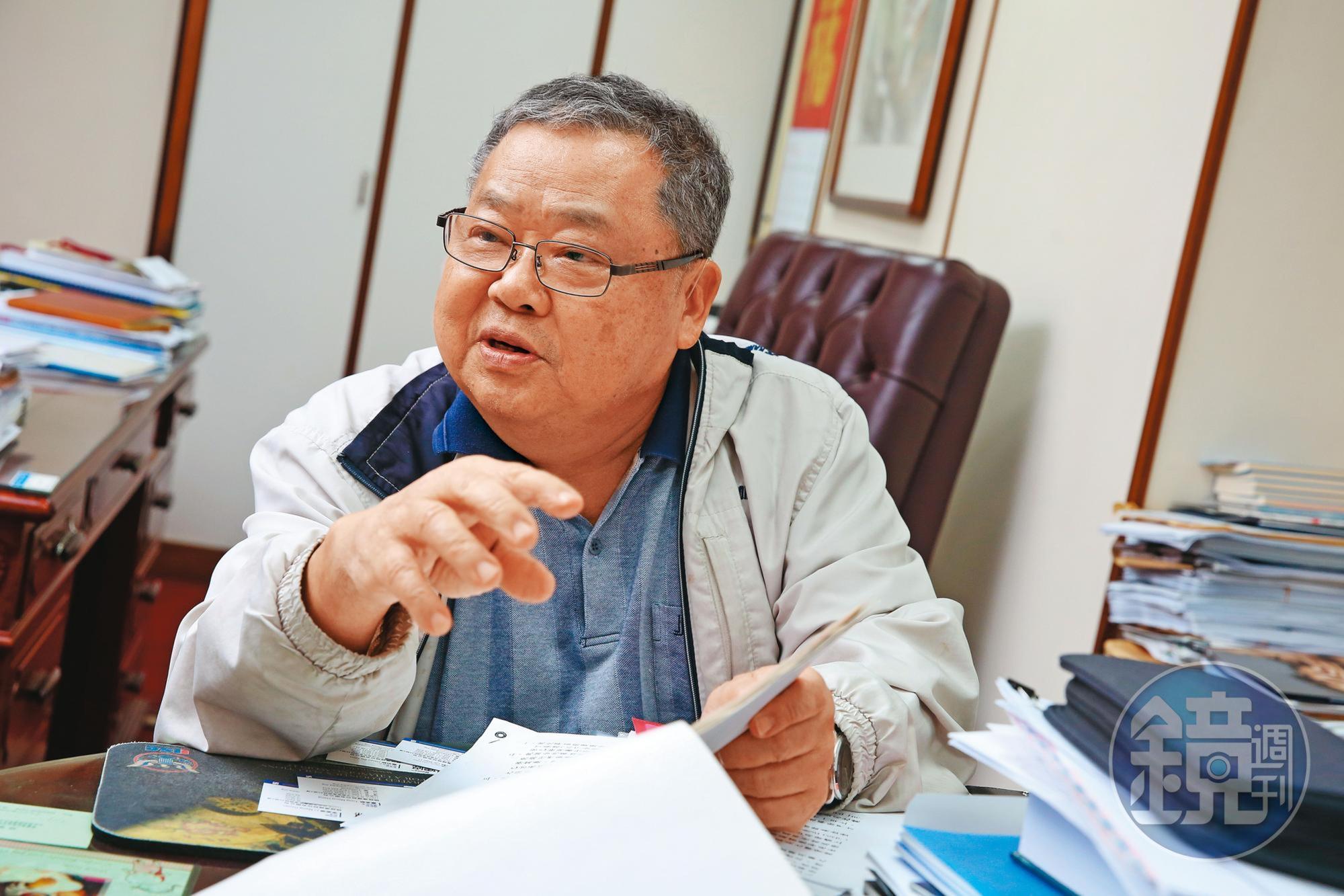 萬海總裁陳清治看好今年航運業將持續走揚,笑說:「上半年一定好!」