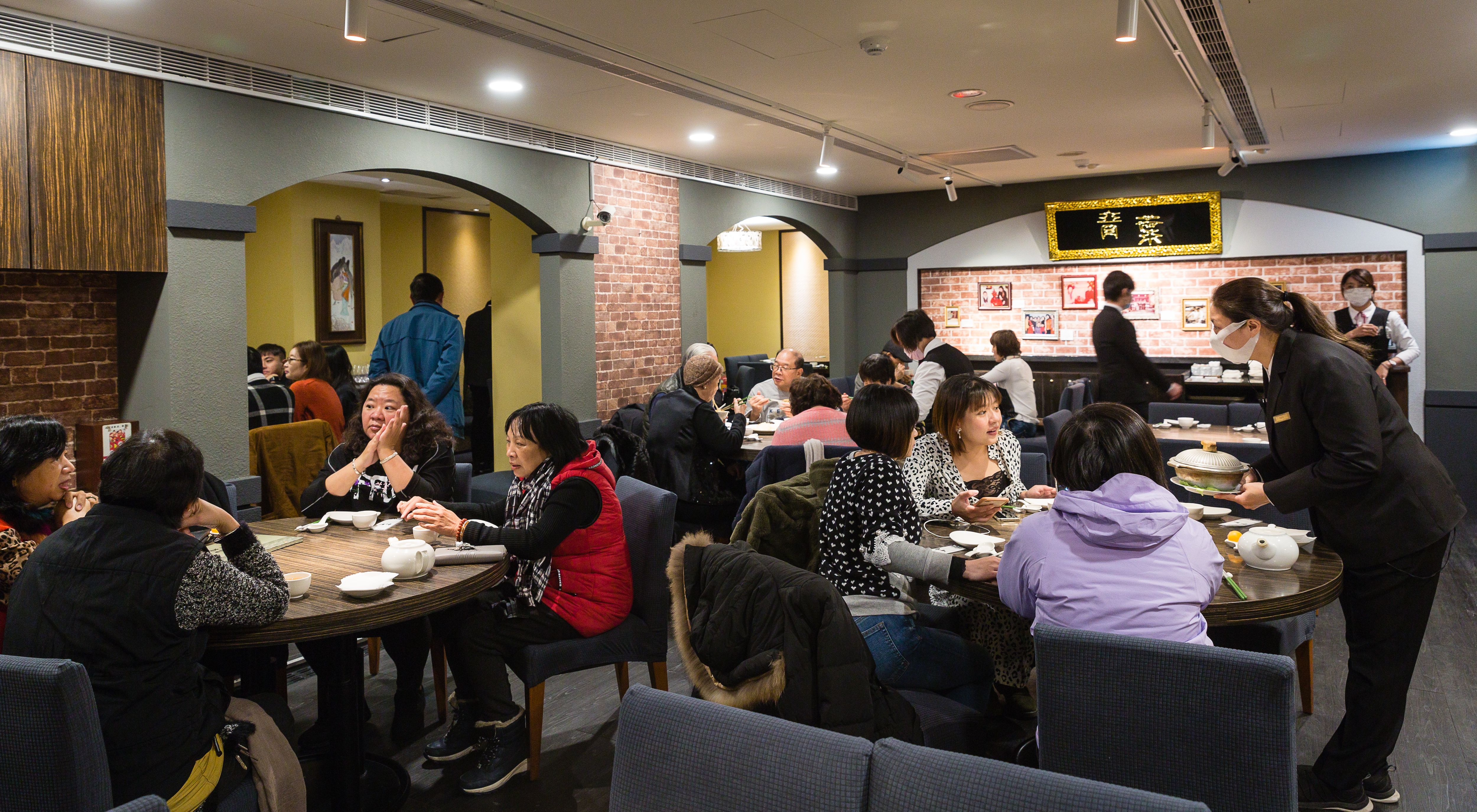 青葉台菜能屹立57年，在於創辦人沈雲英對品質的要求，以及出了名的寵客。