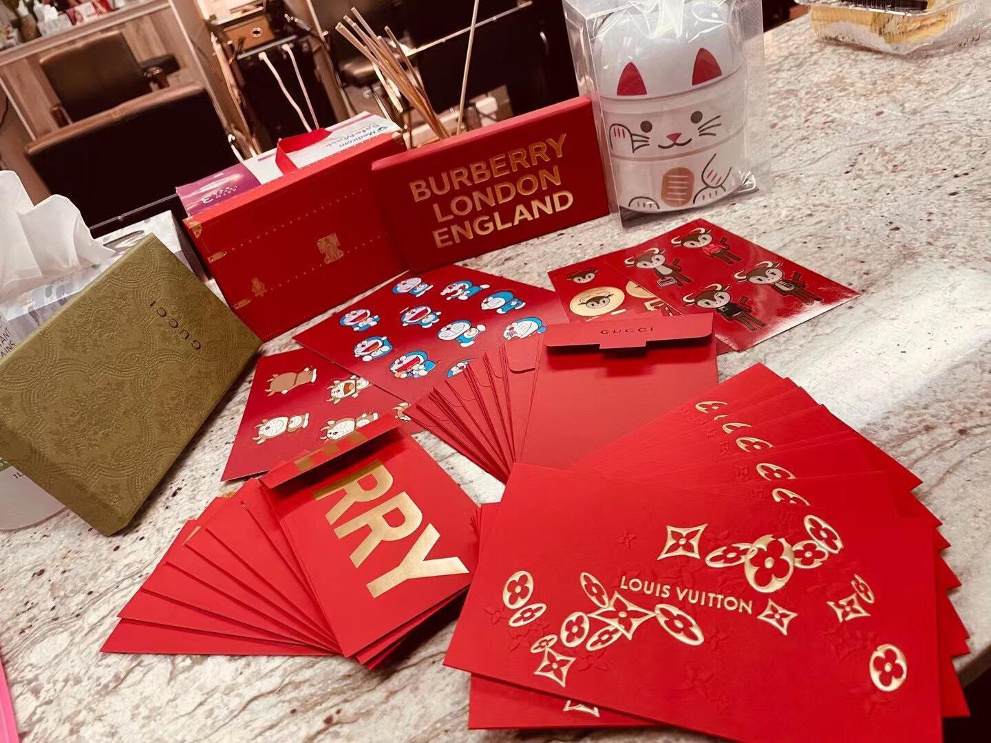 時尚精品紅包袋,人人搶著要。