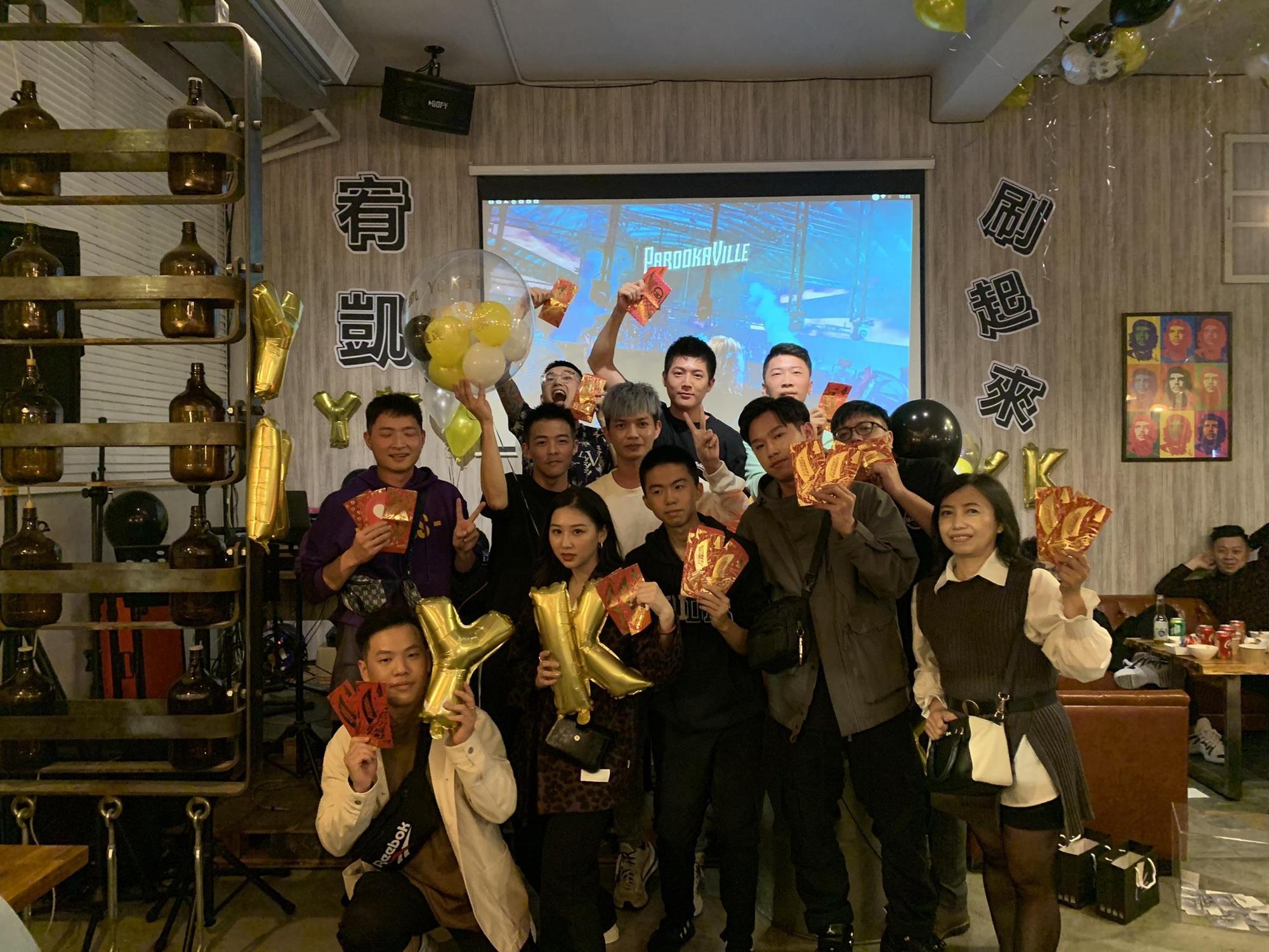 宥凱舉辦尾牙犒賞員工。（馬琪朵提供）