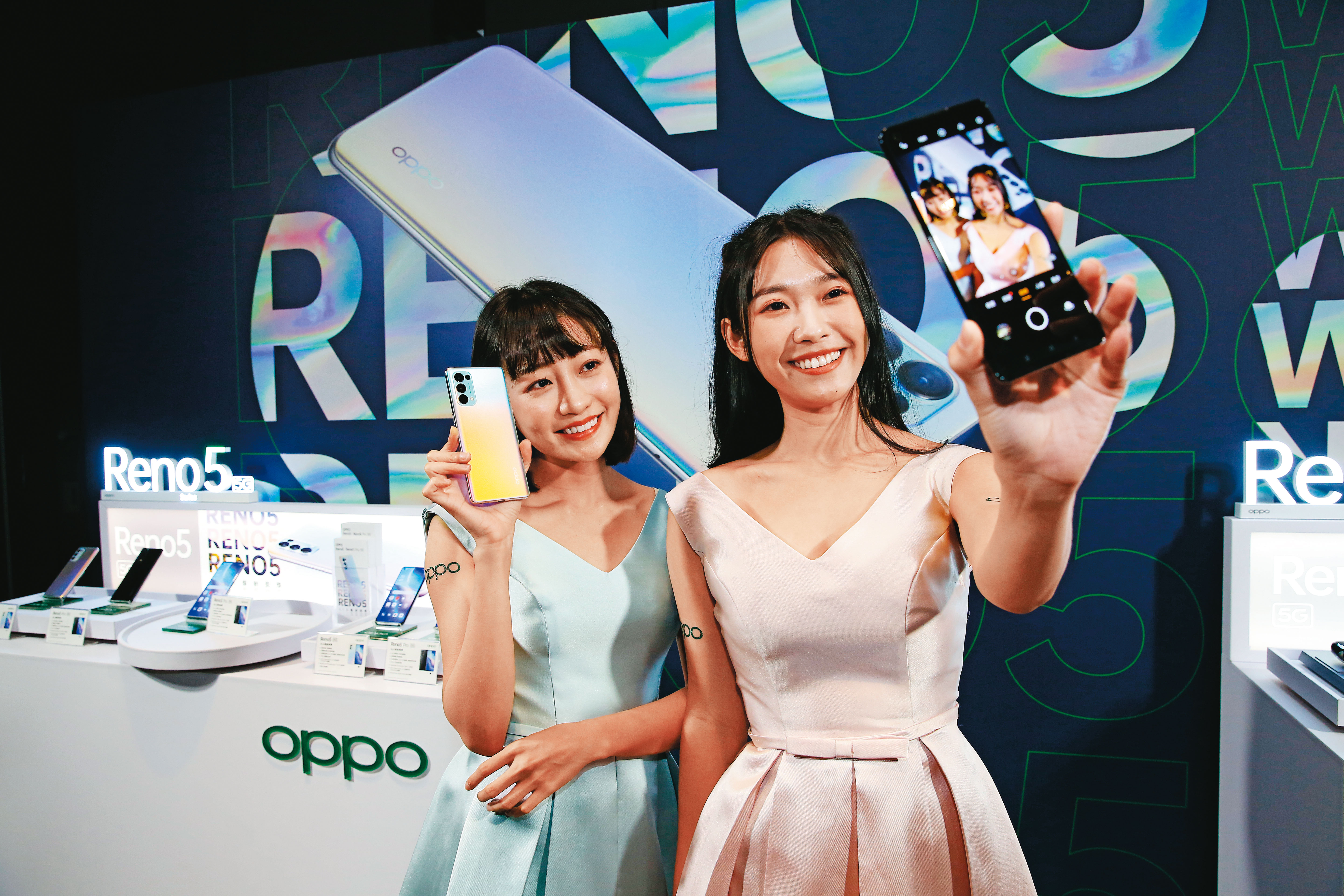 全球手機前10大中，有7家是中國品牌，市占率高達49％，聯發科成為最大受益者。