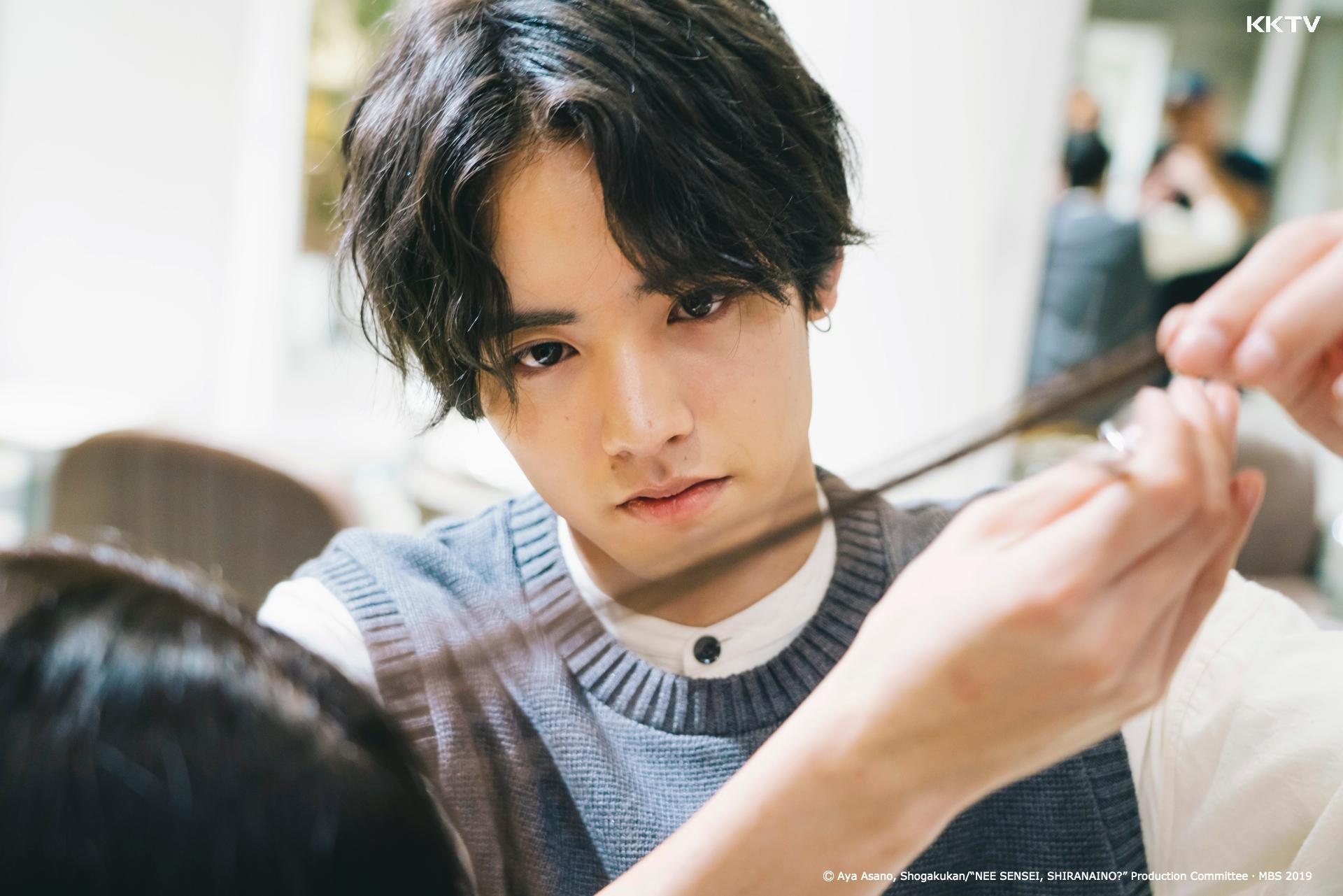 赤楚衛二過去的作品也受到粉絲矚目，主演的《老師，妳不知道嗎？》等作品在影音平台觀看人次跟著暴漲。（KKTV提供）