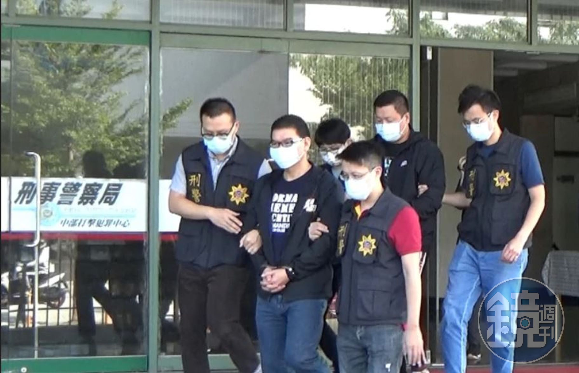 莊周文篤信命理大師，不知大師可曾預告他會有牢獄之災？（讀者提供）