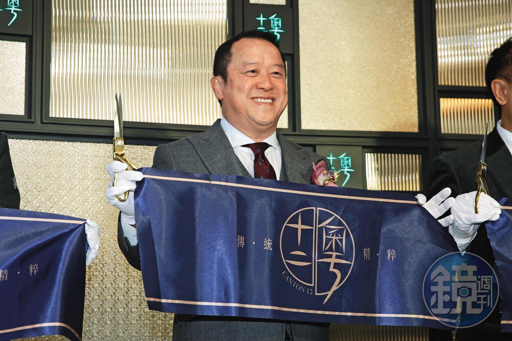曾志偉交友廣闊,人緣頗佳,只要有空檔也樂意幫朋友餐廳站台宣傳,日前他獲香港TVB邀請擔任特別顧問,就有不少昔日藝人同事表示歡迎。