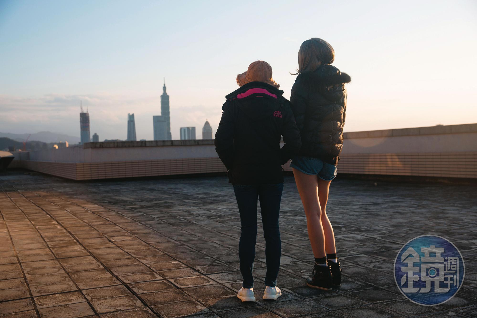 2名遭騙財騙色的女子出面踢爆洪男行徑，並準備提告。