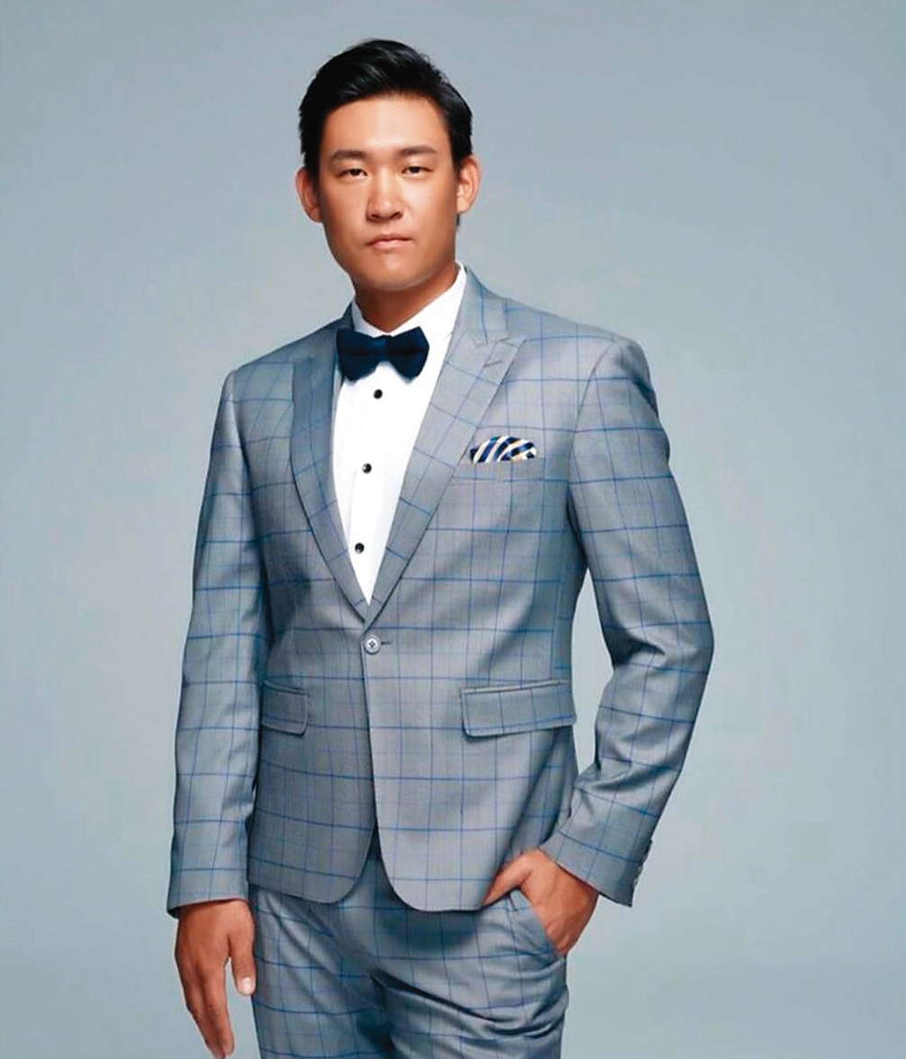 許基宏擁有高大的身材和健壯的體格,加上長相憨厚,被封為球界的「趙又廷」,是許多女球迷心中的偶像。(翻攝自許基宏IG)