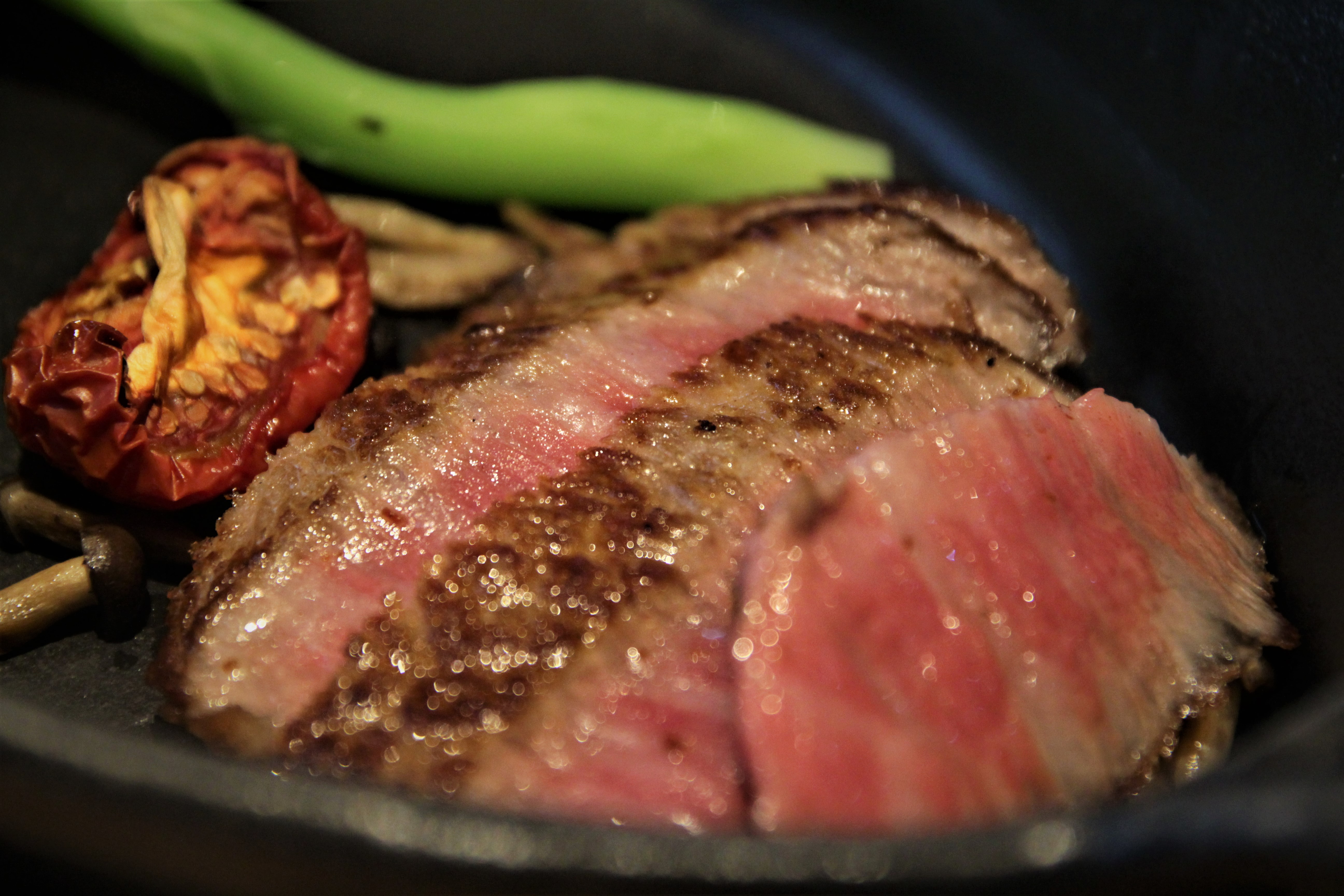 「RÒU by T-HAM-精品肉舖」的日本和牛牛排，肉質軟嫩，油花在嘴中化開的口感相當奢華。