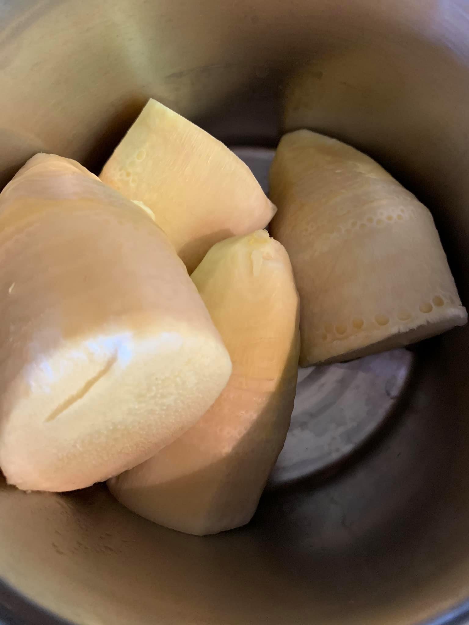 煮熟的冬筍。