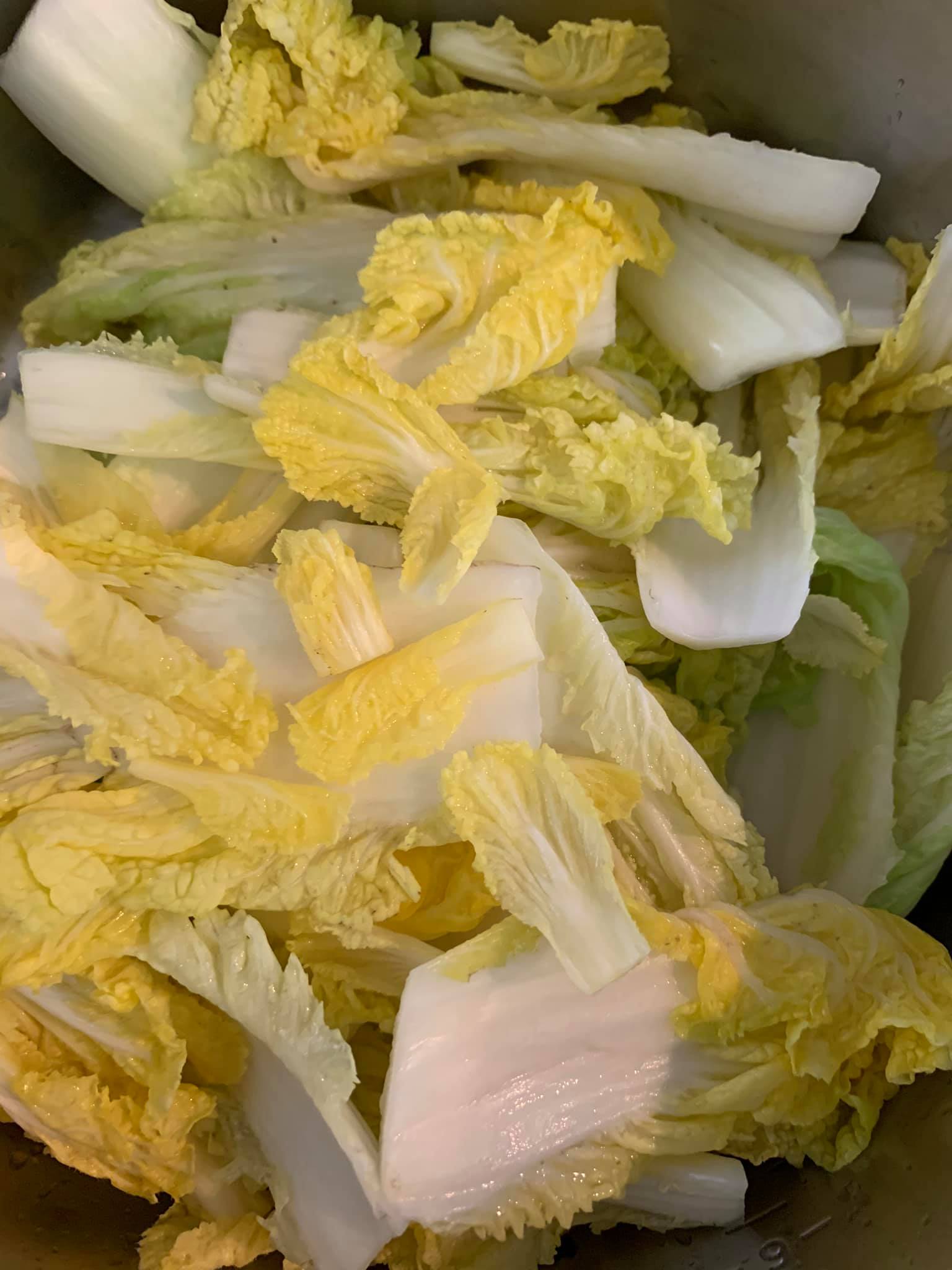 汆燙過的白菜心。