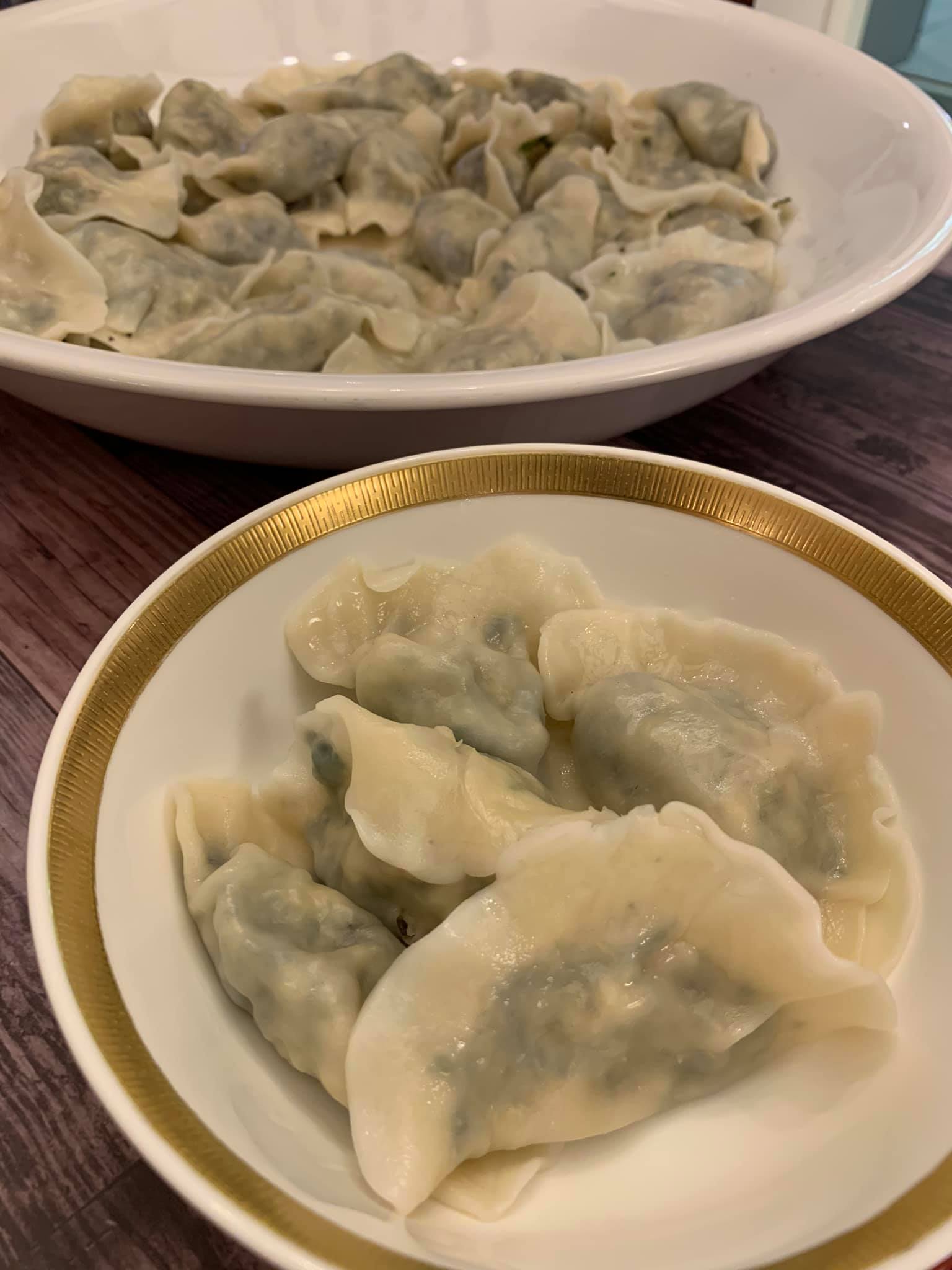 兒子説薺菜素餃子很不錯，可常吃。