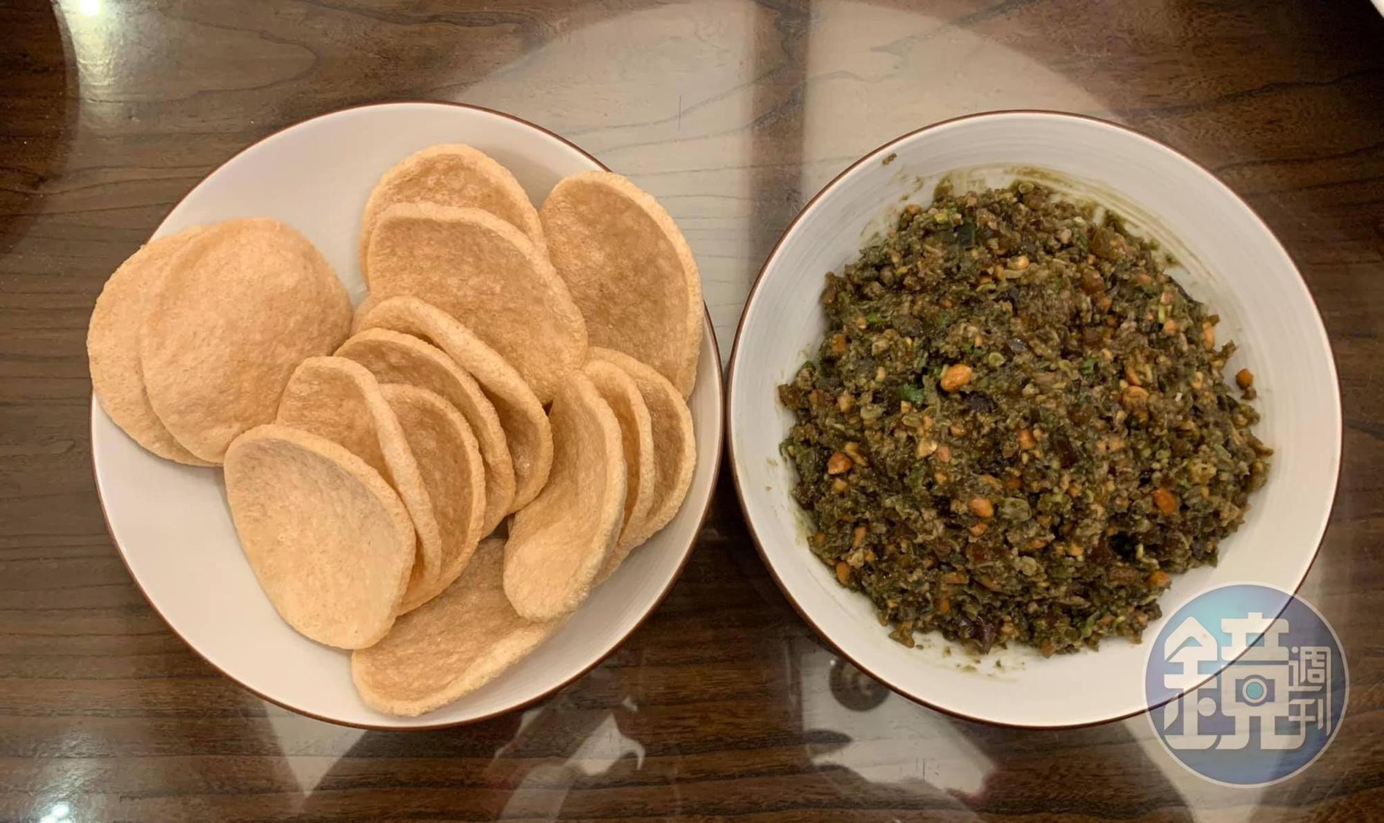 看起來黑不溜丟的「嘿嘿嘿」，是一道冷菜，做法簡單，很適合下酒。