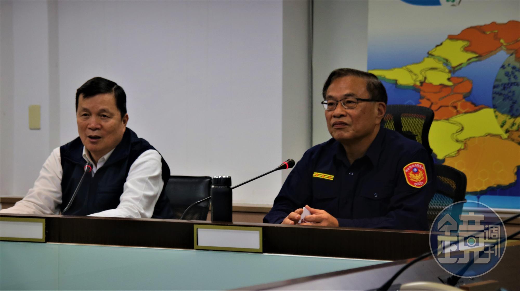 新北市警局局長黃宗仁(右)今(17)公布125人警界中高階人事異動,展現「走公道」的決心。