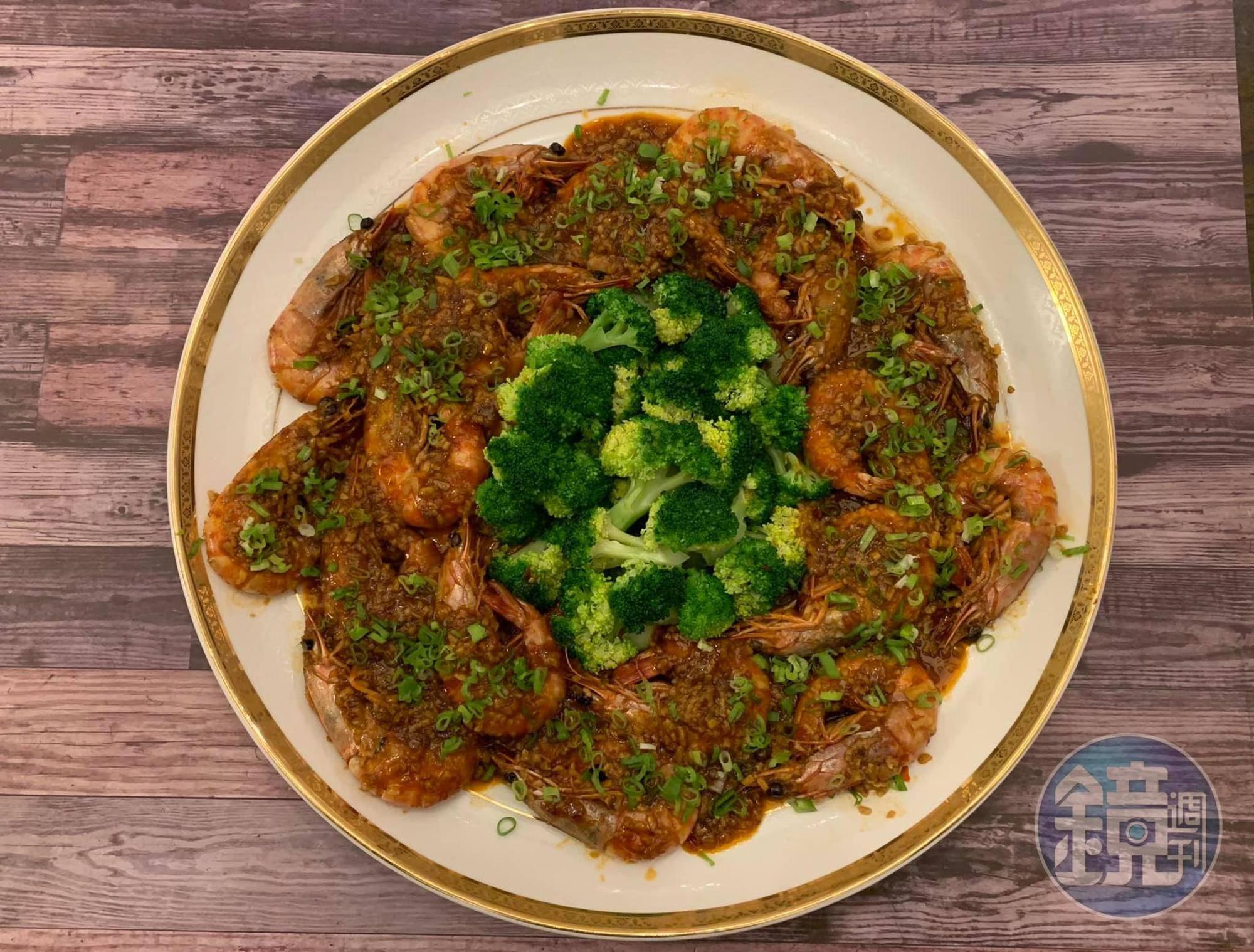 今天只吃乾燒明蝦,真的非常美味,管它是上海菜還是四川菜。